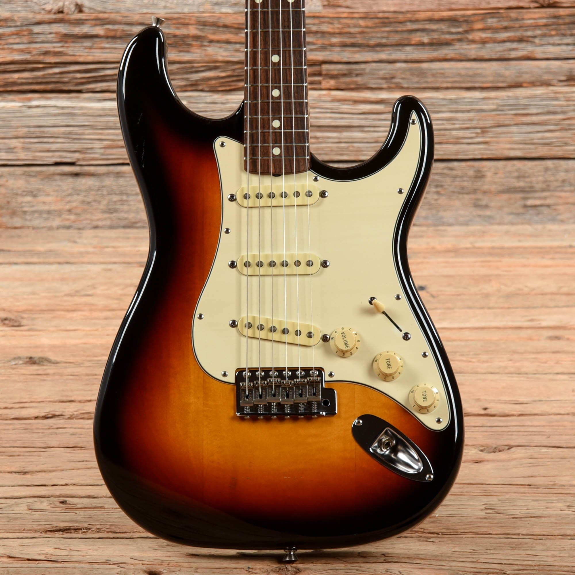 Fender CIJ ST-62 Stratocaster Sunburst 1994 Electric Guitars / Solid Body