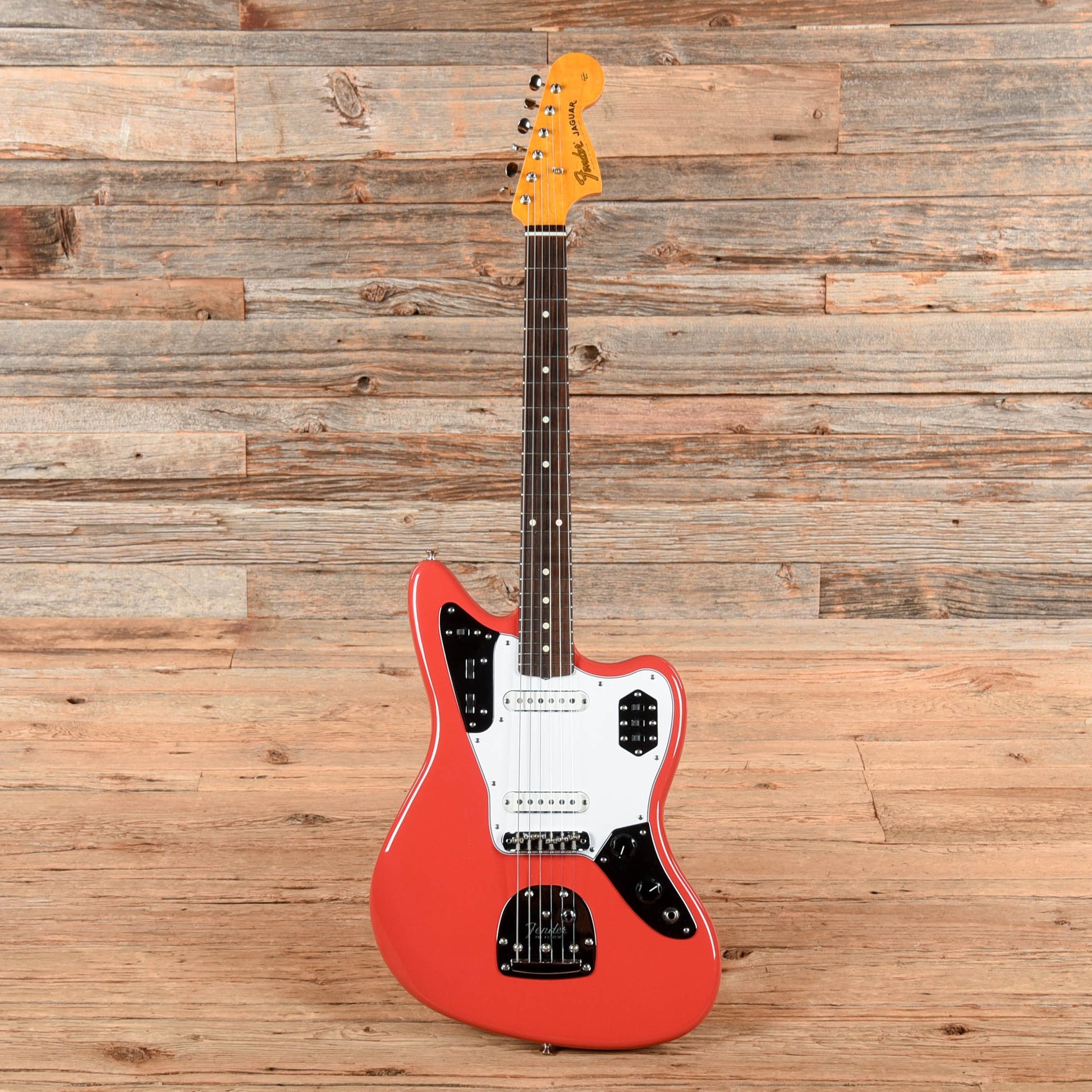 Fender Classic '60s Jaguar Lacquer Fiesta Red 2016 Electric Guitars / Solid Body