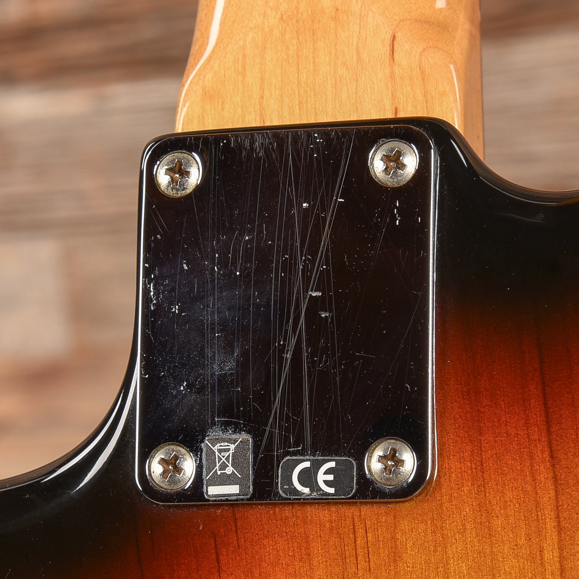 Fender Classic Player Jaguar Special HH Sunburst 2008 Electric Guitars / Solid Body