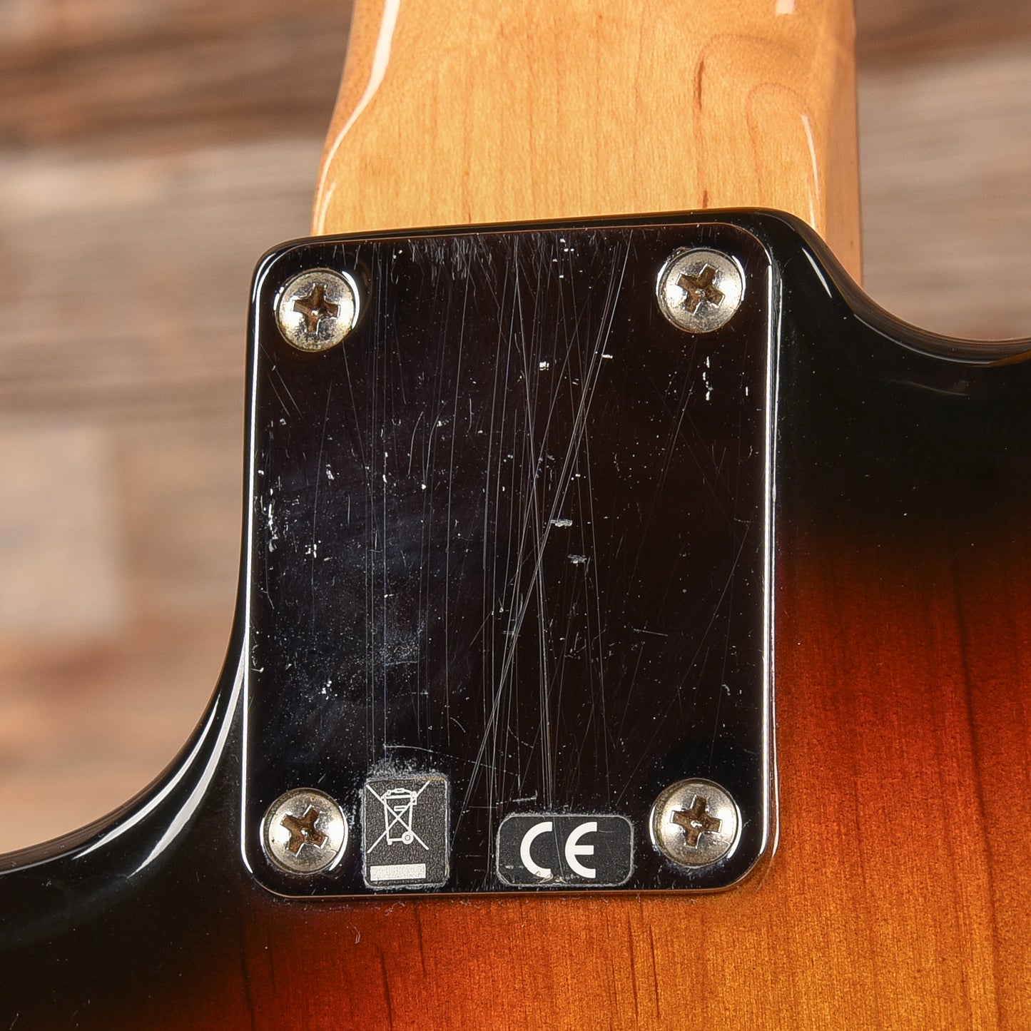Fender Classic Player Jaguar Special HH Sunburst 2008 Electric Guitars / Solid Body