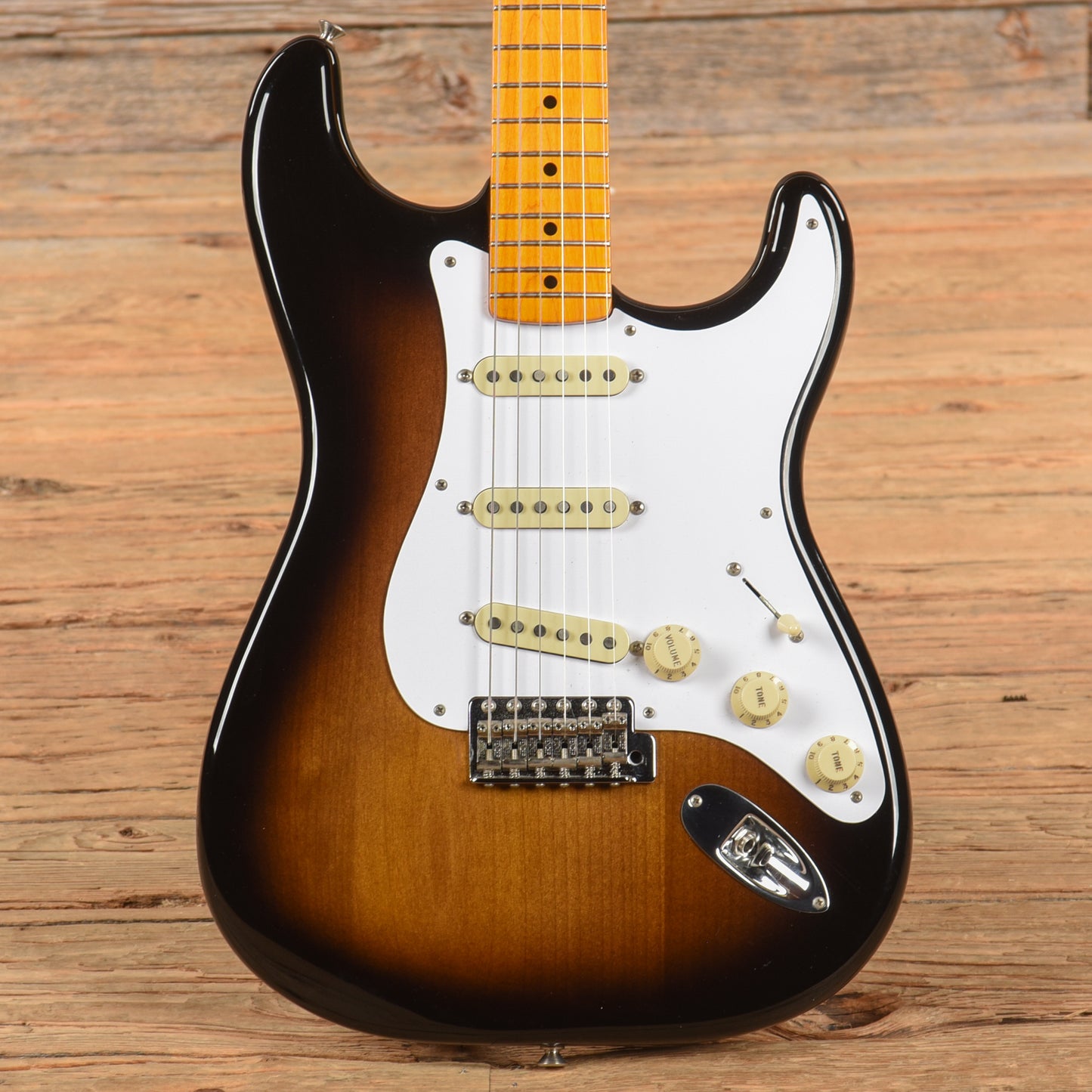 Fender Classic Series '50s Stratocaster Lacquer Sunburst 2018 Electric Guitars / Solid Body