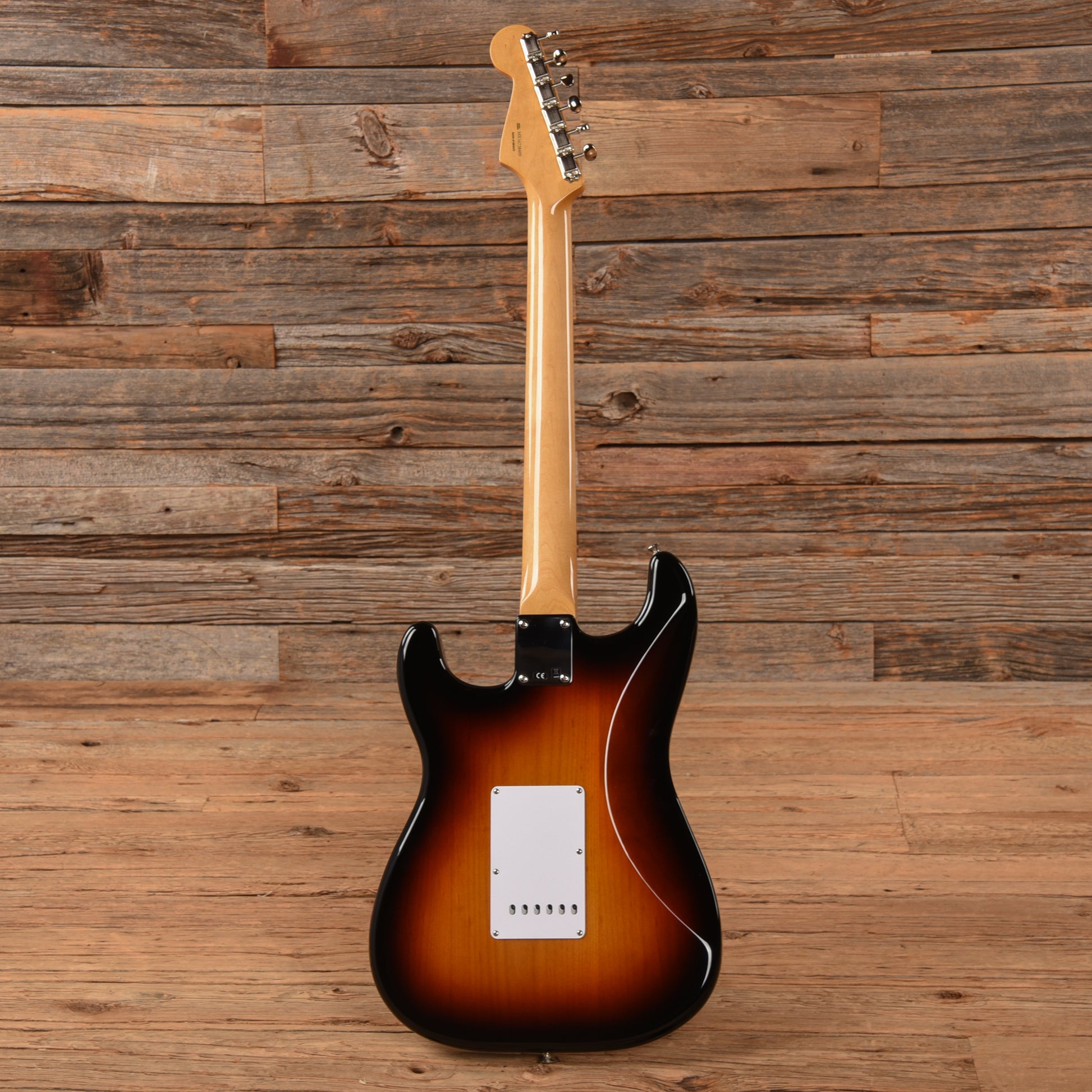 Fender Classic Series '60s Stratocaster Sunburst 2016 Electric Guitars / Solid Body
