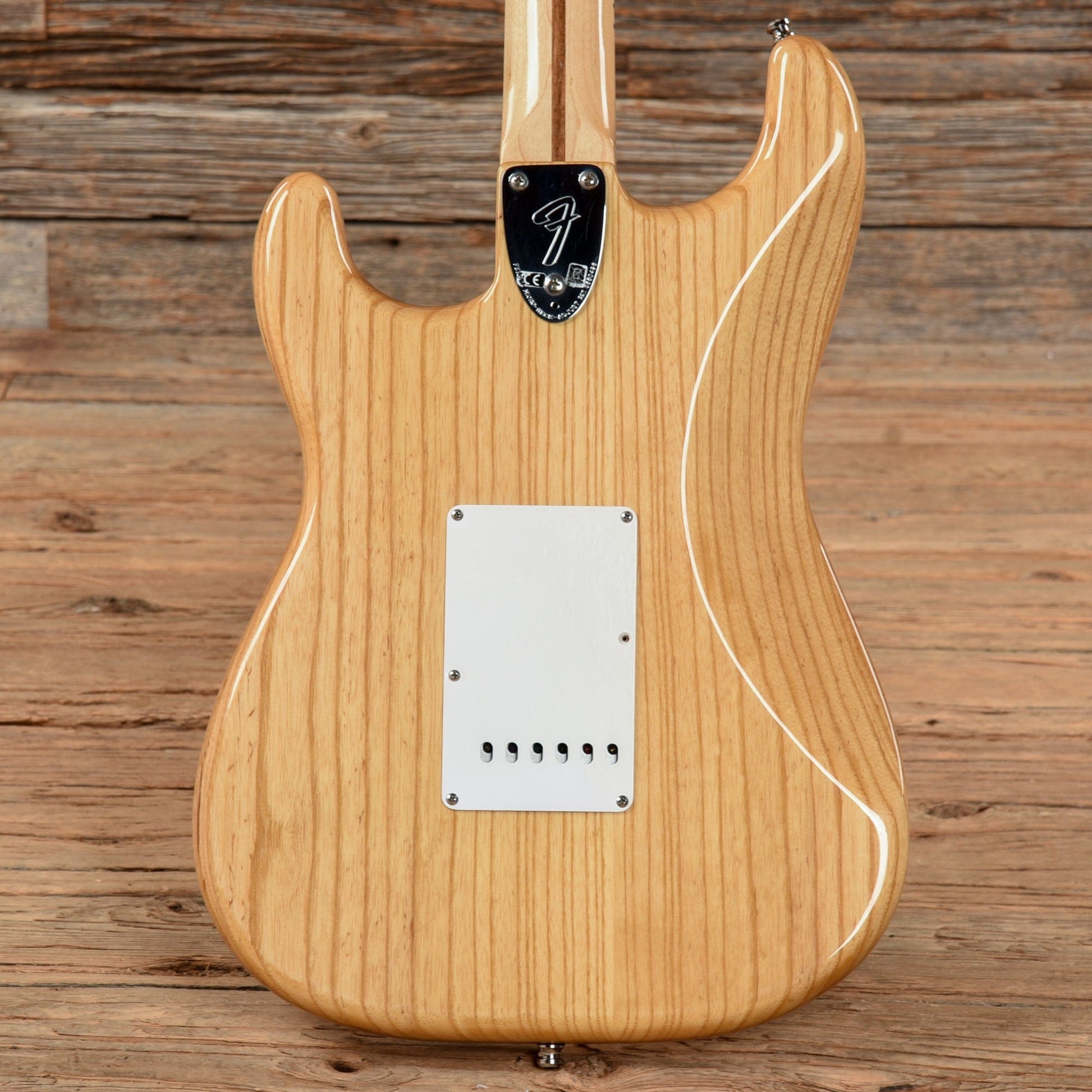 Fender Classic Series 70s Stratocaster Natural 2017 Electric Guitars / Solid Body