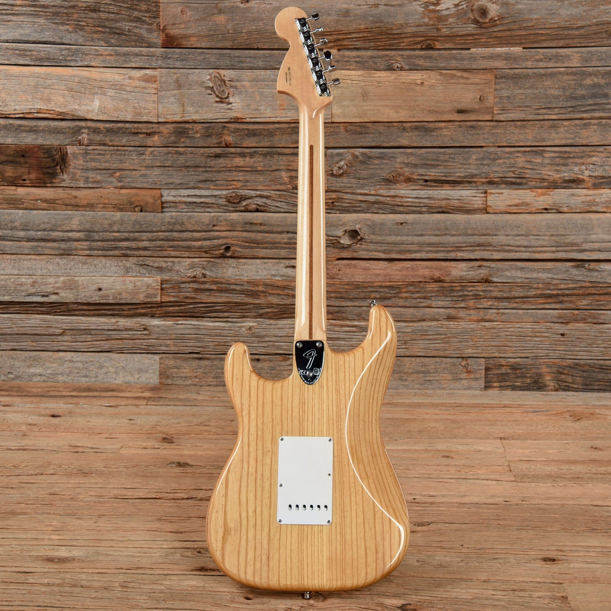 Fender Classic Series 70s Stratocaster Natural 2017 Electric Guitars / Solid Body