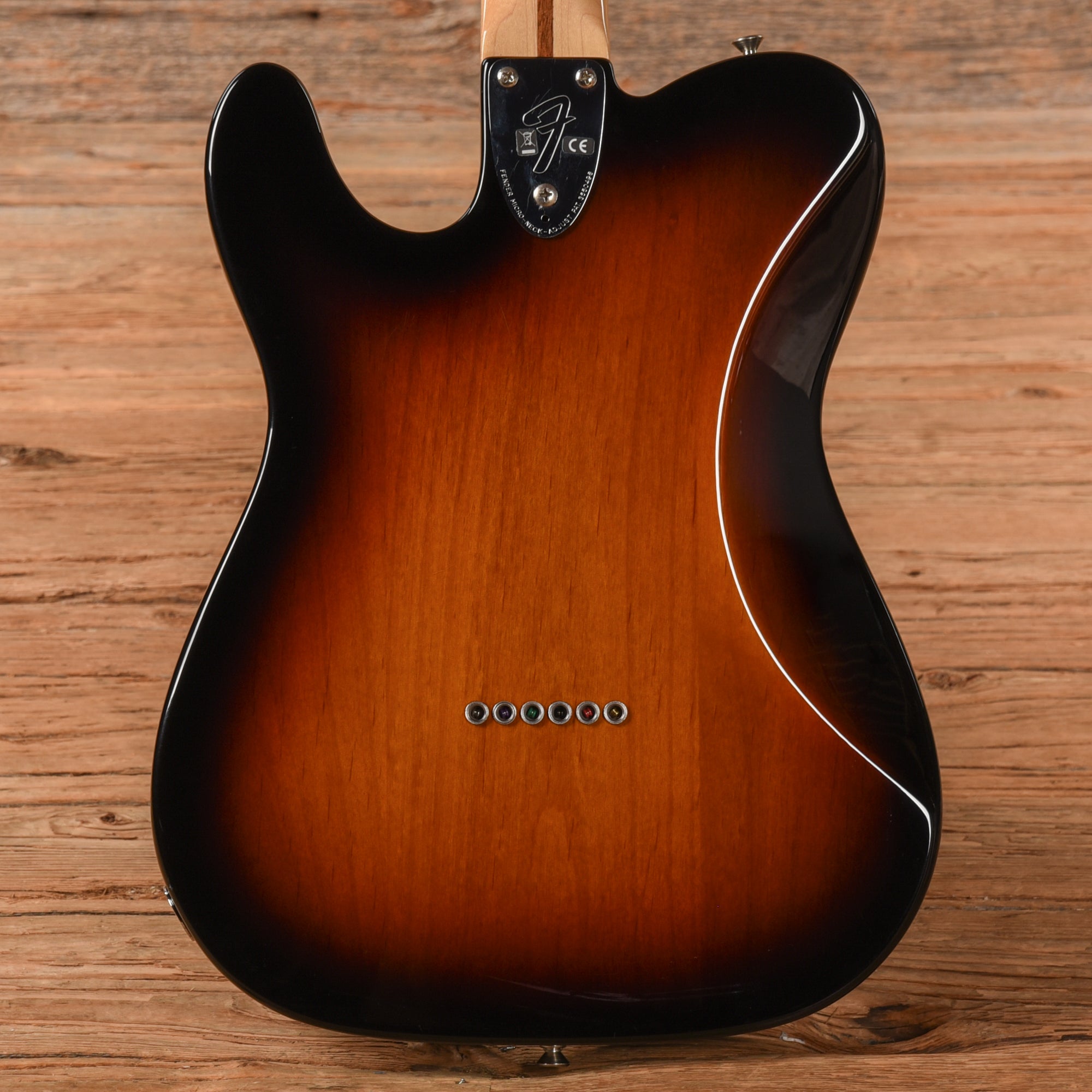 Fender Classic Series '72 Telecaster Deluxe Sunburst 2012 Electric Guitars / Solid Body