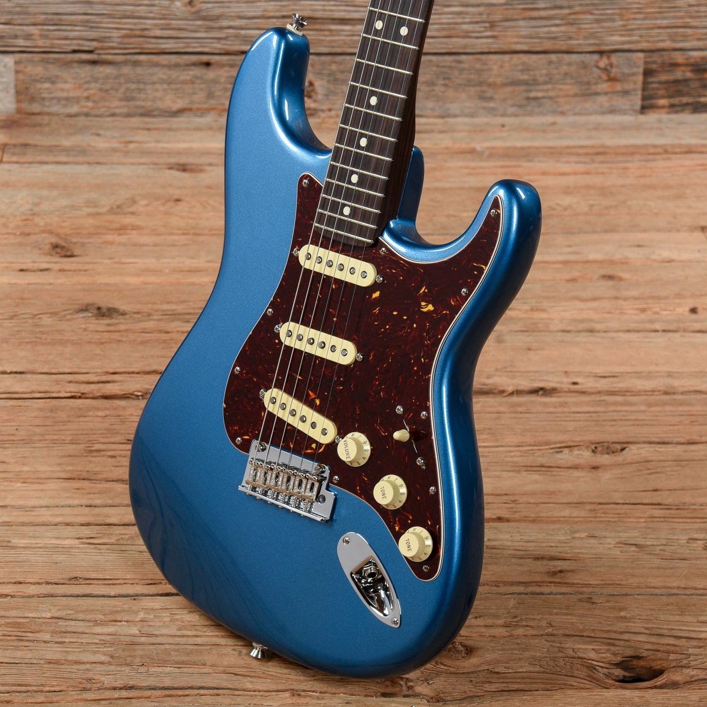 Fender CME Exclusive American Professional II Stratocaster w/ Rosewood Neck Lake Placid Blue 2022 Electric Guitars / Solid Body