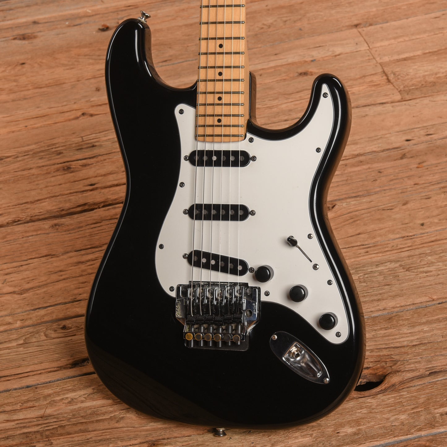 Fender Contemporary Series Stratocaster Black 1989 Electric Guitars / Solid Body