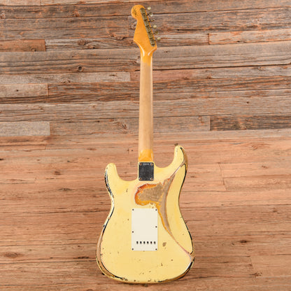 Fender Custom '60 Stratocater Heavy Relic White Over Sunburst - Dave Amato of REO Speedwagon Electric Guitars / Solid Body