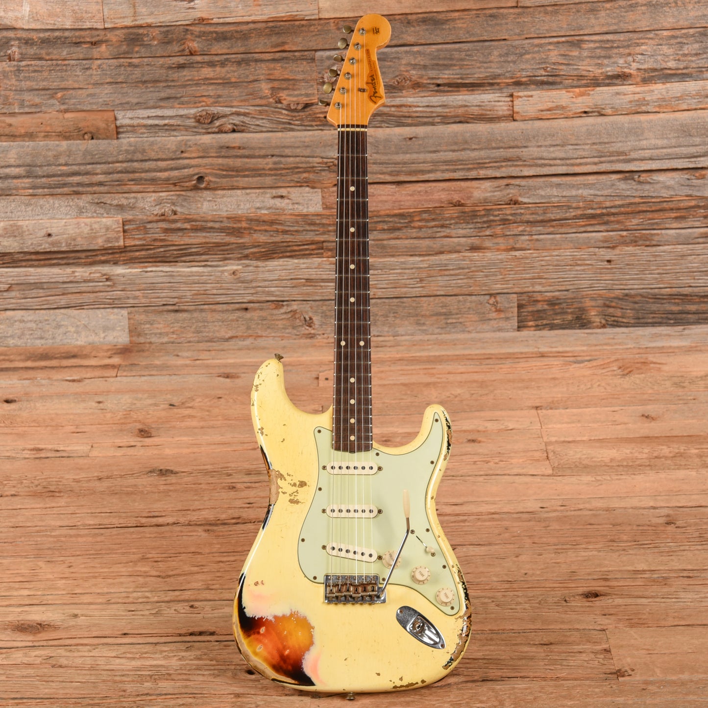 Fender Custom '60 Stratocater Heavy Relic White Over Sunburst - Dave Amato of REO Speedwagon Electric Guitars / Solid Body