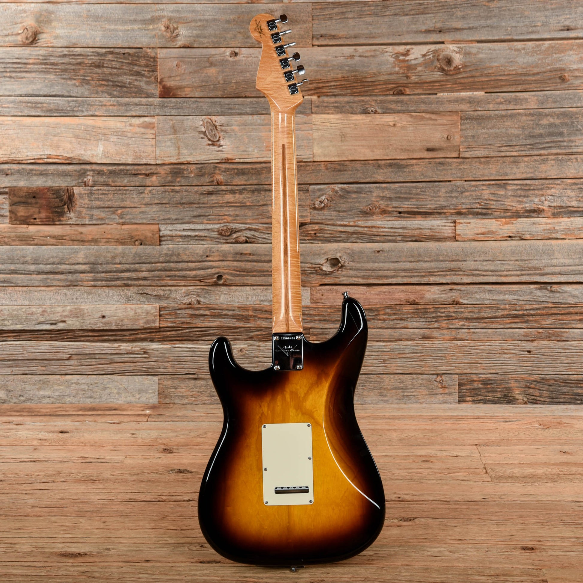 Fender Custom Classic Stratocaster Sunburst 2007 Electric Guitars / Solid Body