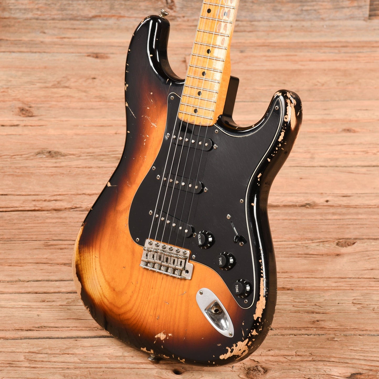 Fender Custom Shop 1957 Stratocaster Relic Sunburst 2009 Electric Guitars / Solid Body