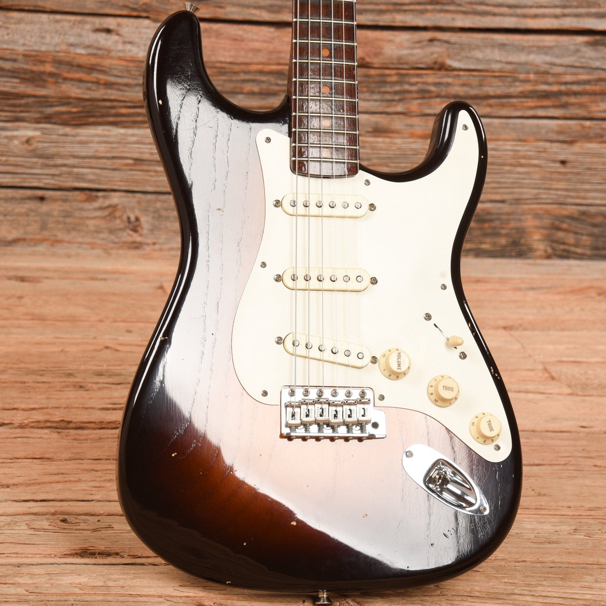 Fender Custom Shop 1957 Stratocaster Relic Sunburst 2017 Electric Guitars / Solid Body