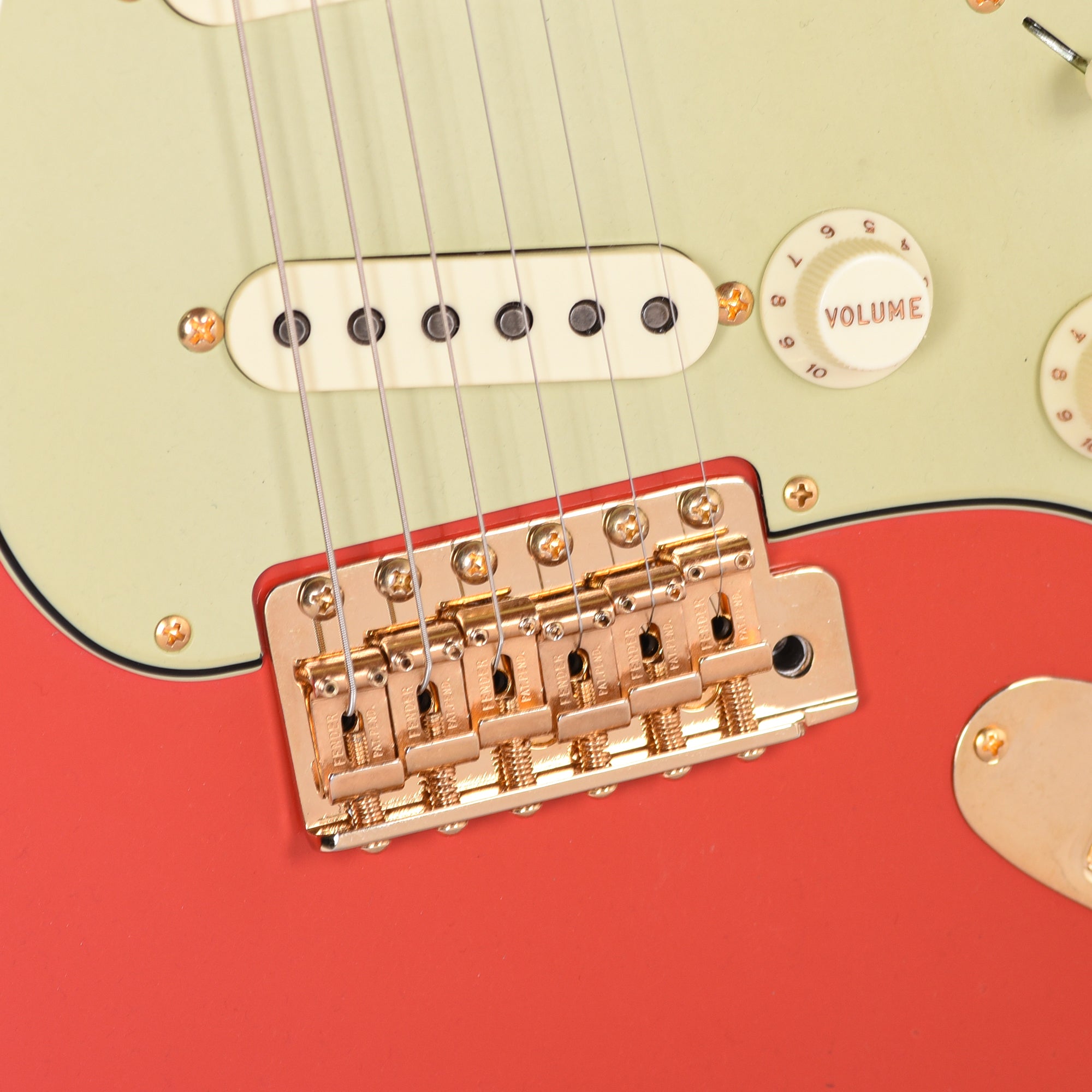 Fender Custom Shop 1959 Stratocaster Deluxe Closet Classic Faded Fiesta Red Master Built by Dale Wilson w/Gold Hardware & AA Flame Neck Electric Guitars / Solid Body
