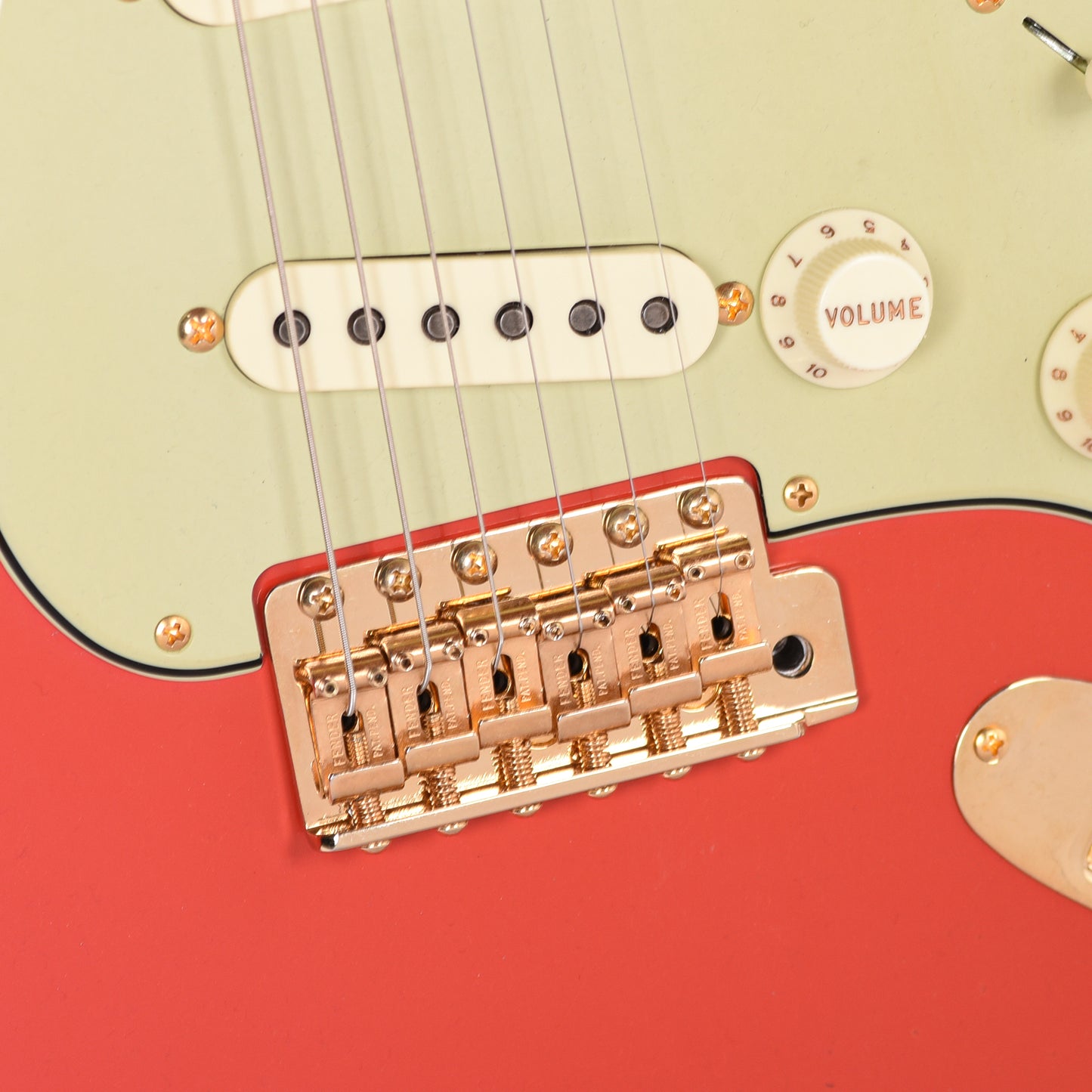 Fender Custom Shop 1959 Stratocaster Deluxe Closet Classic Faded Fiesta Red Master Built by Dale Wilson w/Gold Hardware & AA Flame Neck Electric Guitars / Solid Body