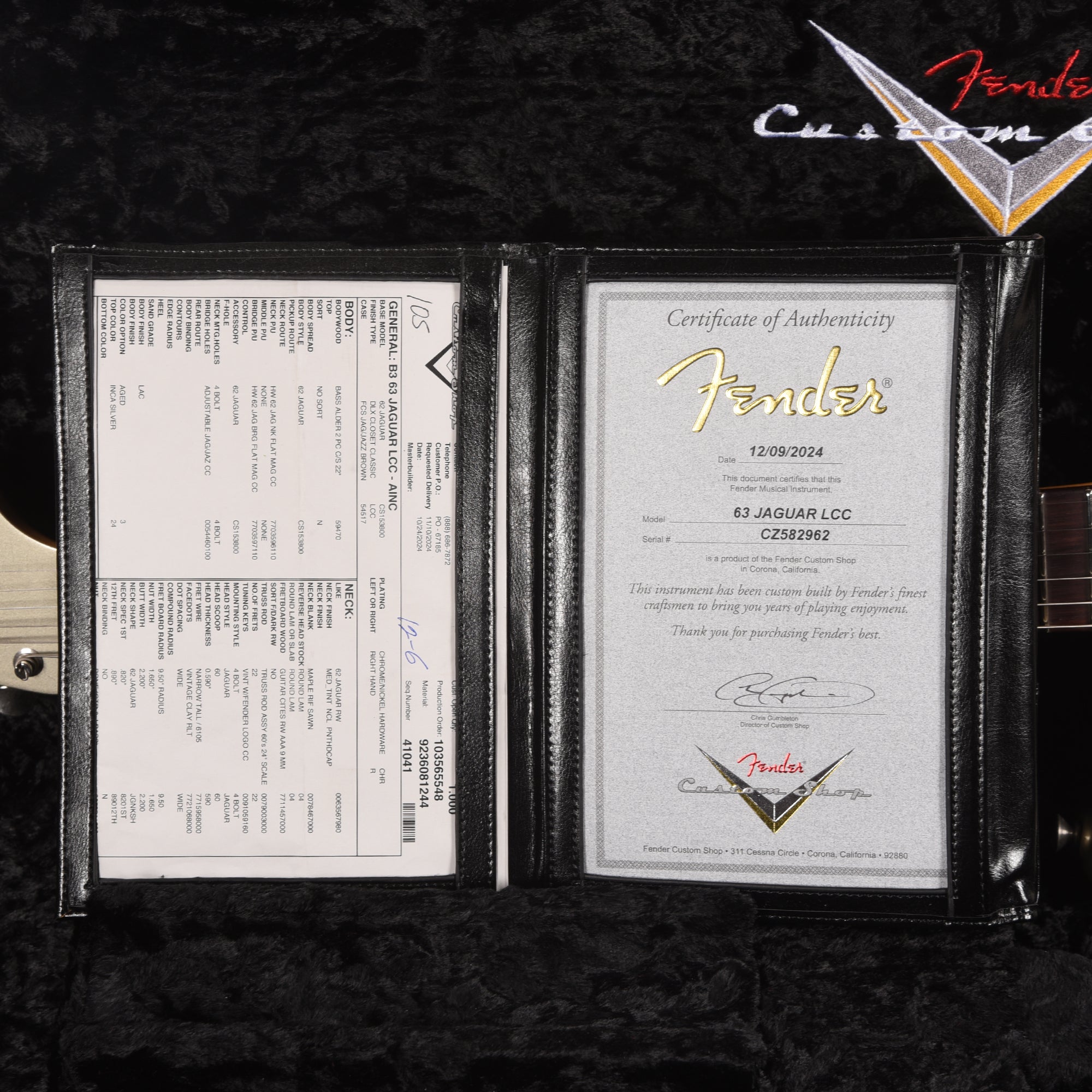 Fender Custom Shop 1963 Jaguar Deluxe Closet Classic Aged Inca Silver Electric Guitars / Solid Body