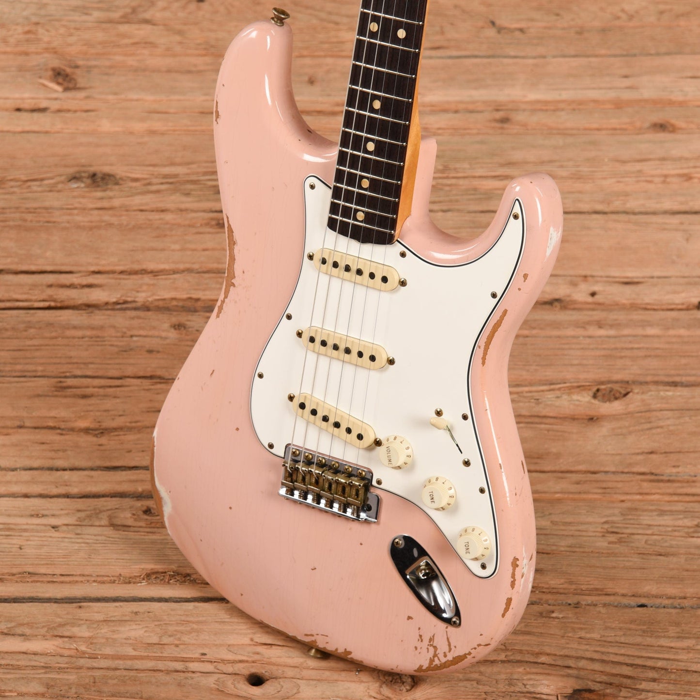 Fender Custom Shop 1963 Stratocaster Relic Shell Pink 2020 Electric Guitars / Solid Body
