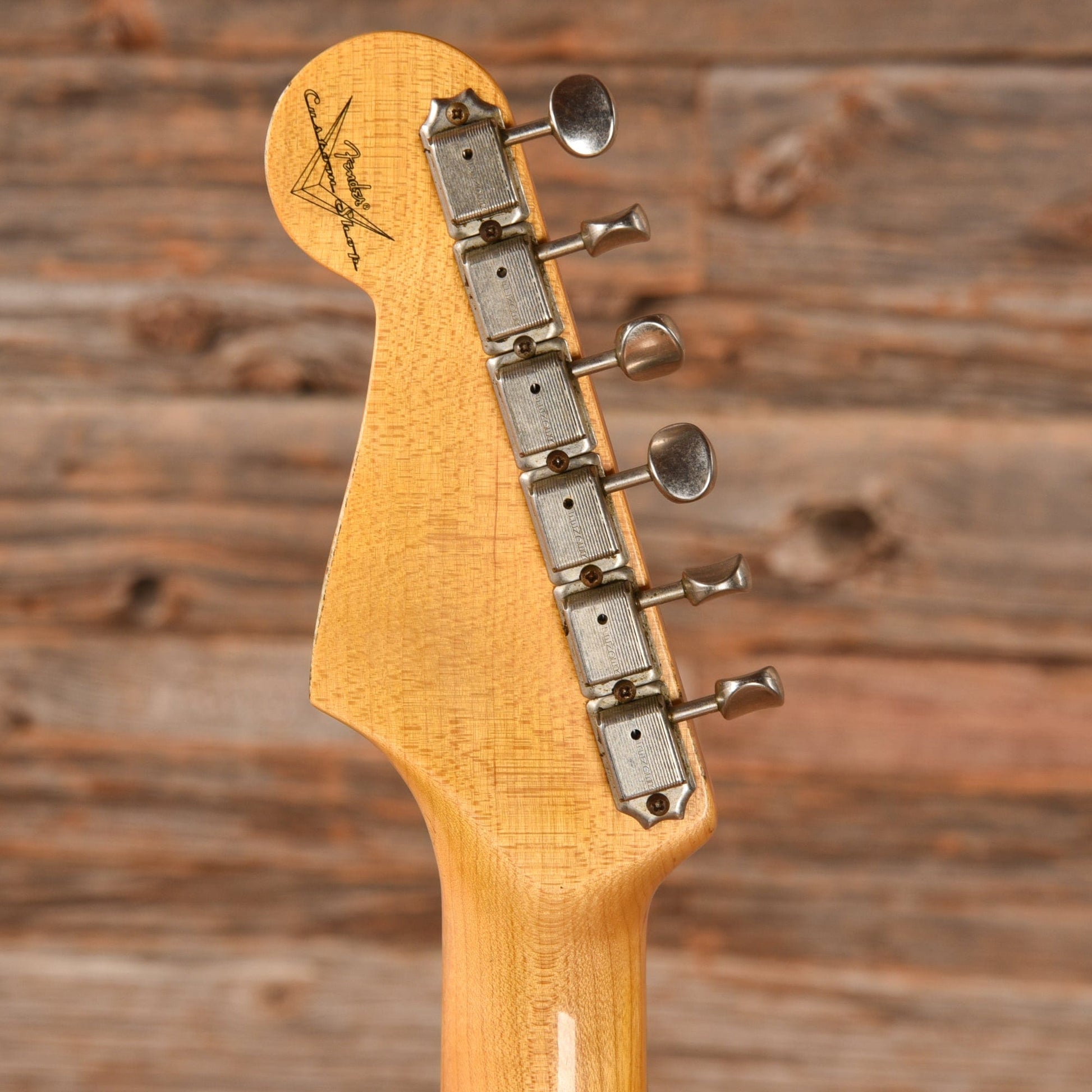 Fender Custom Shop 1963 Stratocaster Relic Shell Pink 2020 Electric Guitars / Solid Body