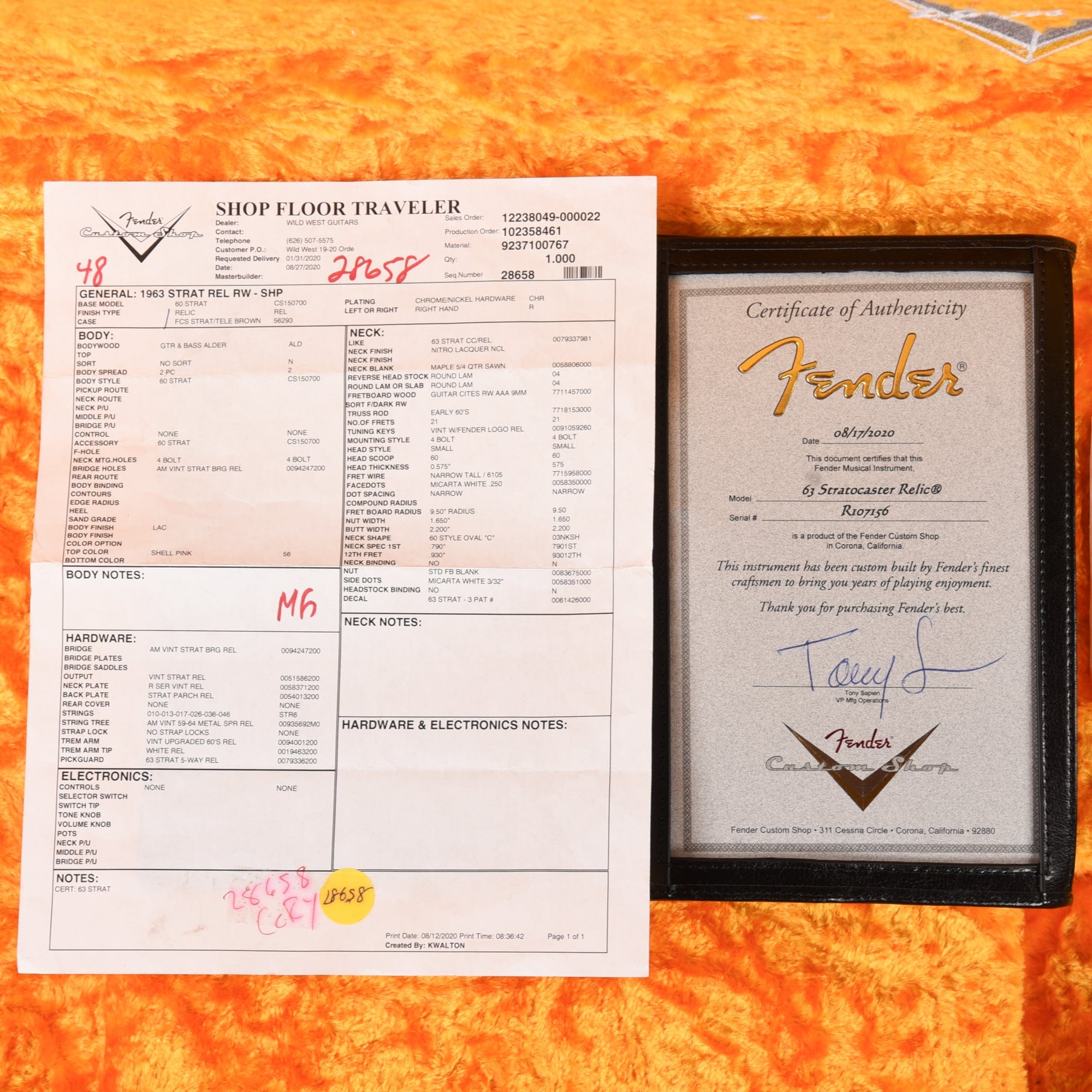 Fender Custom Shop 1963 Stratocaster Relic Shell Pink 2020 Electric Guitars / Solid Body