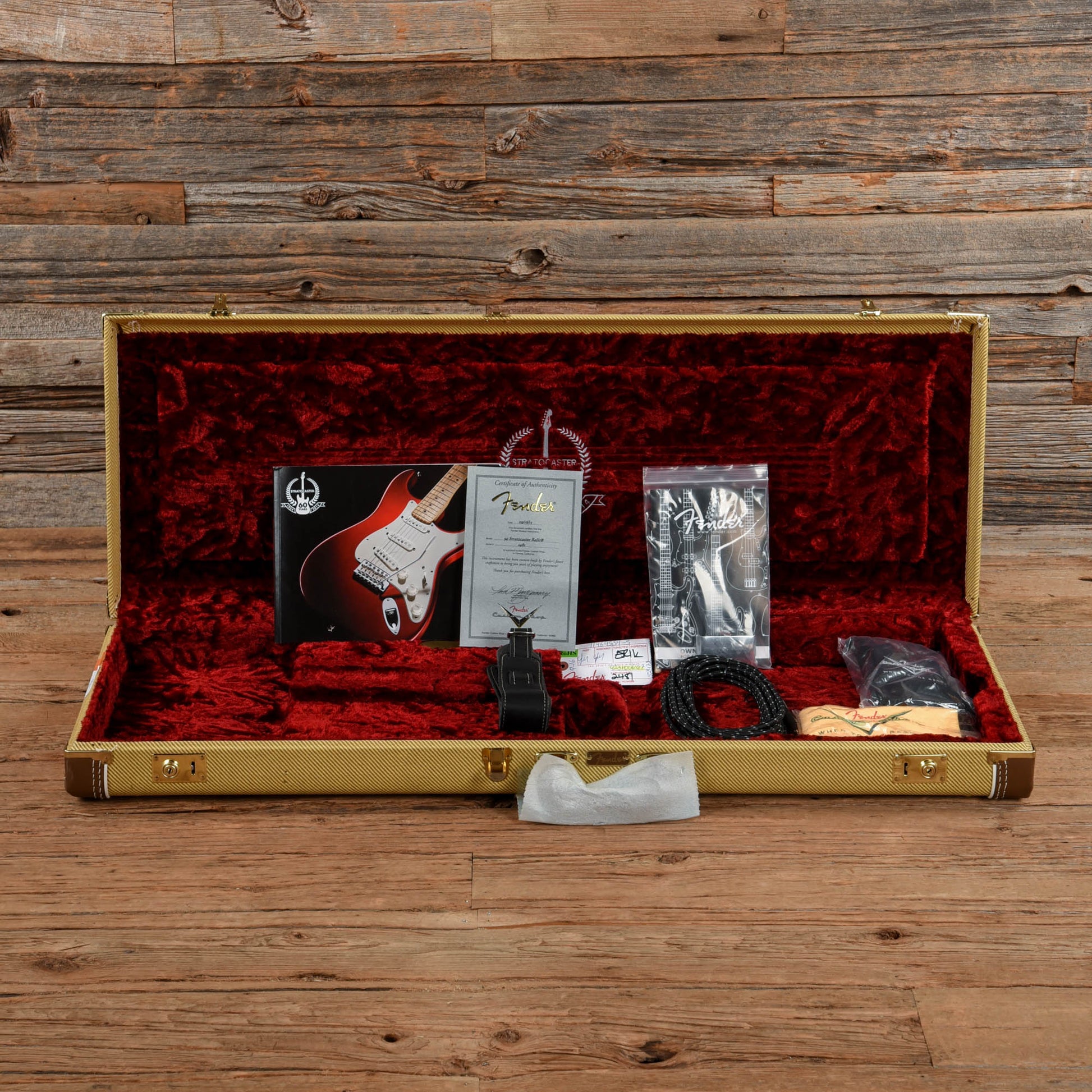 Fender Custom Shop '54 Stratocaster Heavy Relic Aged White Blonde 2015 Electric Guitars / Solid Body