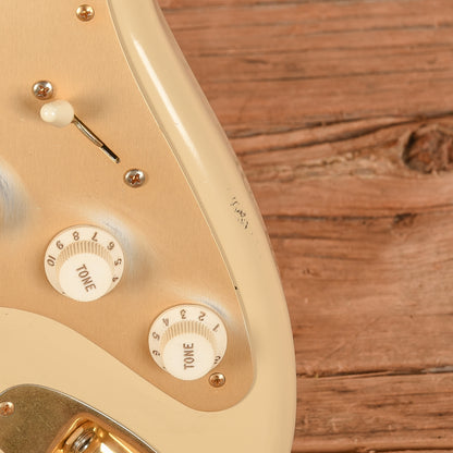 Fender Custom Shop '56 Stratocaster Desert Sand 2005 Electric Guitars / Solid Body