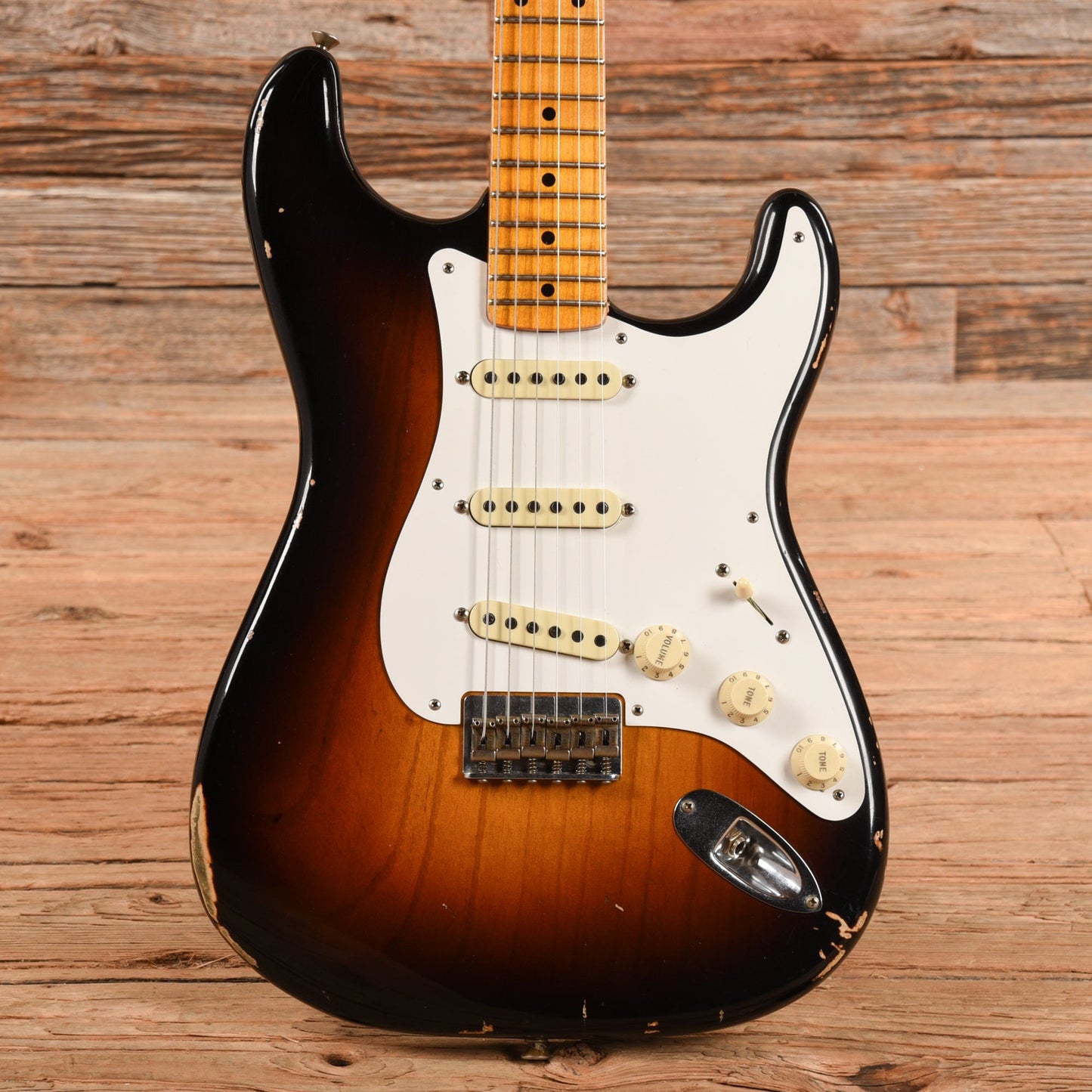 Fender Custom Shop '57 Hardtail Stratocaster Ash Relic Sunburst 2018 Electric Guitars / Solid Body