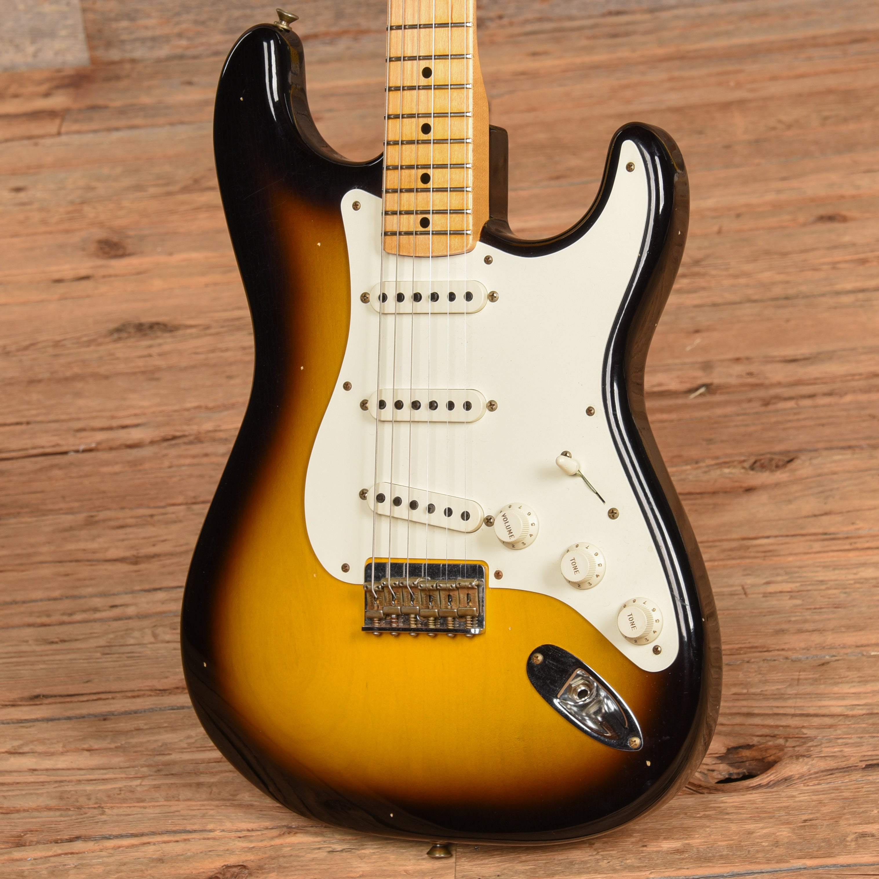 Fender Custom Shop 57 Stratocaster Journeyman Relic Sunburst 2022 Electric Guitars / Solid Body