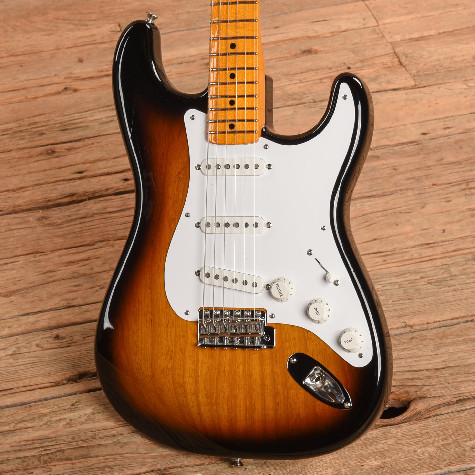 Fender Custom Shop '57 Stratocaster NOS 2-Tone Sunburst 2022 Electric Guitars / Solid Body
