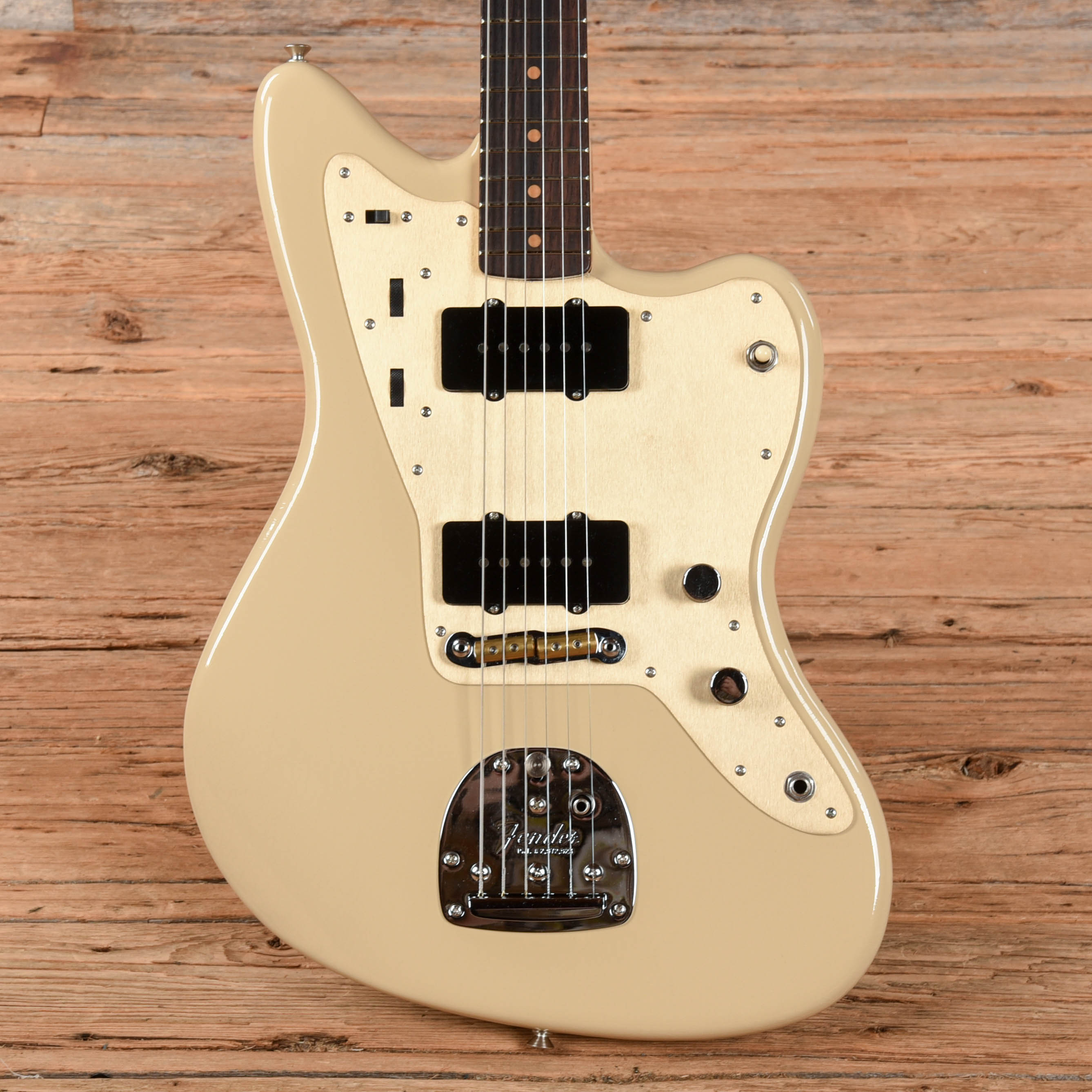 Fender Custom Shop 59 Jazzmaster Reissue Closet Classic Desert Sand Electric Guitars / Solid Body