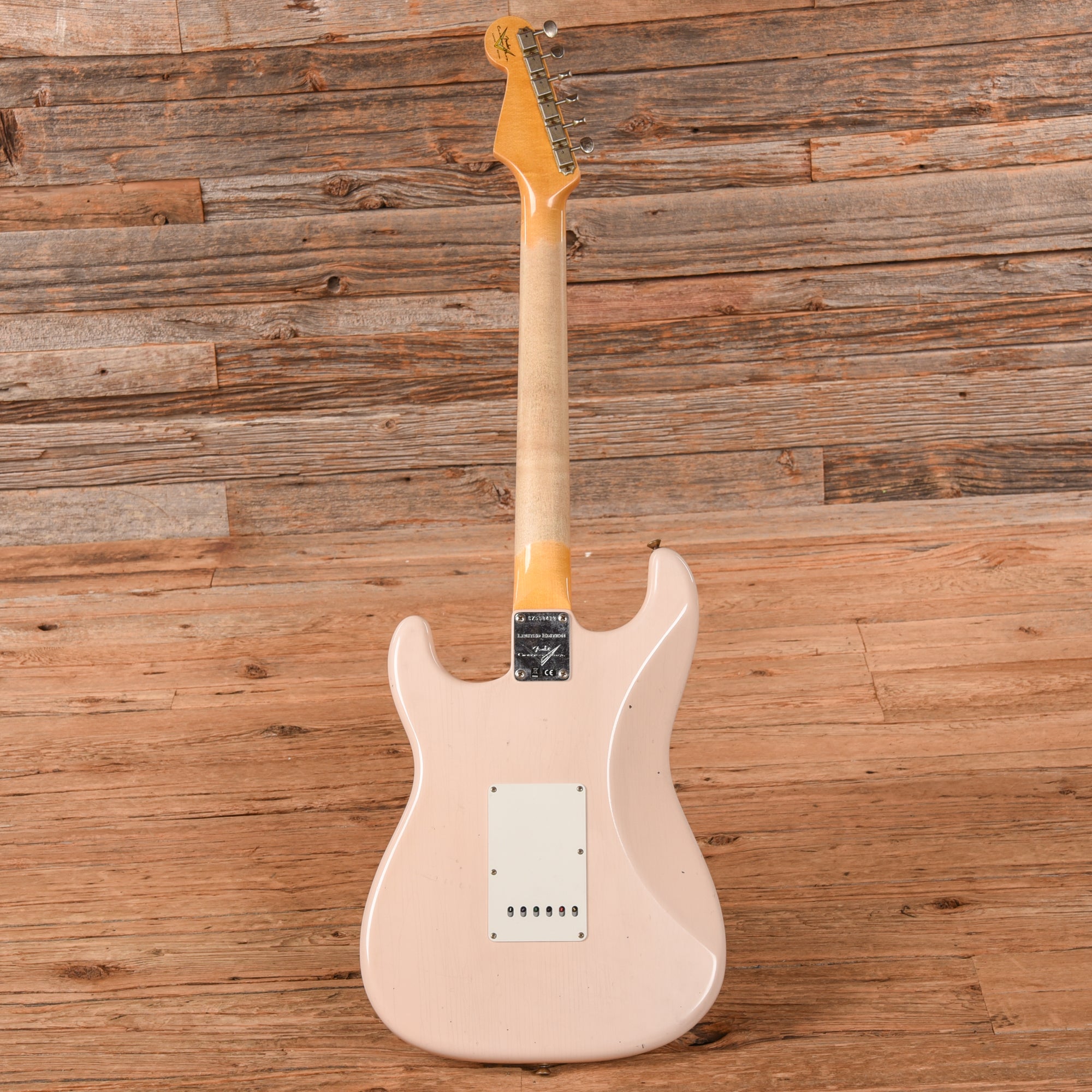 Fender Custom Shop '60 Stratocaster Journeyman Relic Shell Pink 2022 Electric Guitars / Solid Body