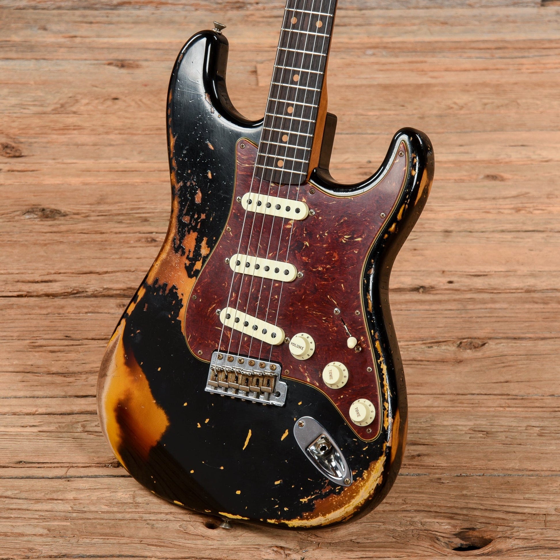 Fender Custom Shop 61 Stratocaster Heavy Relic Black Over Sunburst Electric Guitars / Solid Body