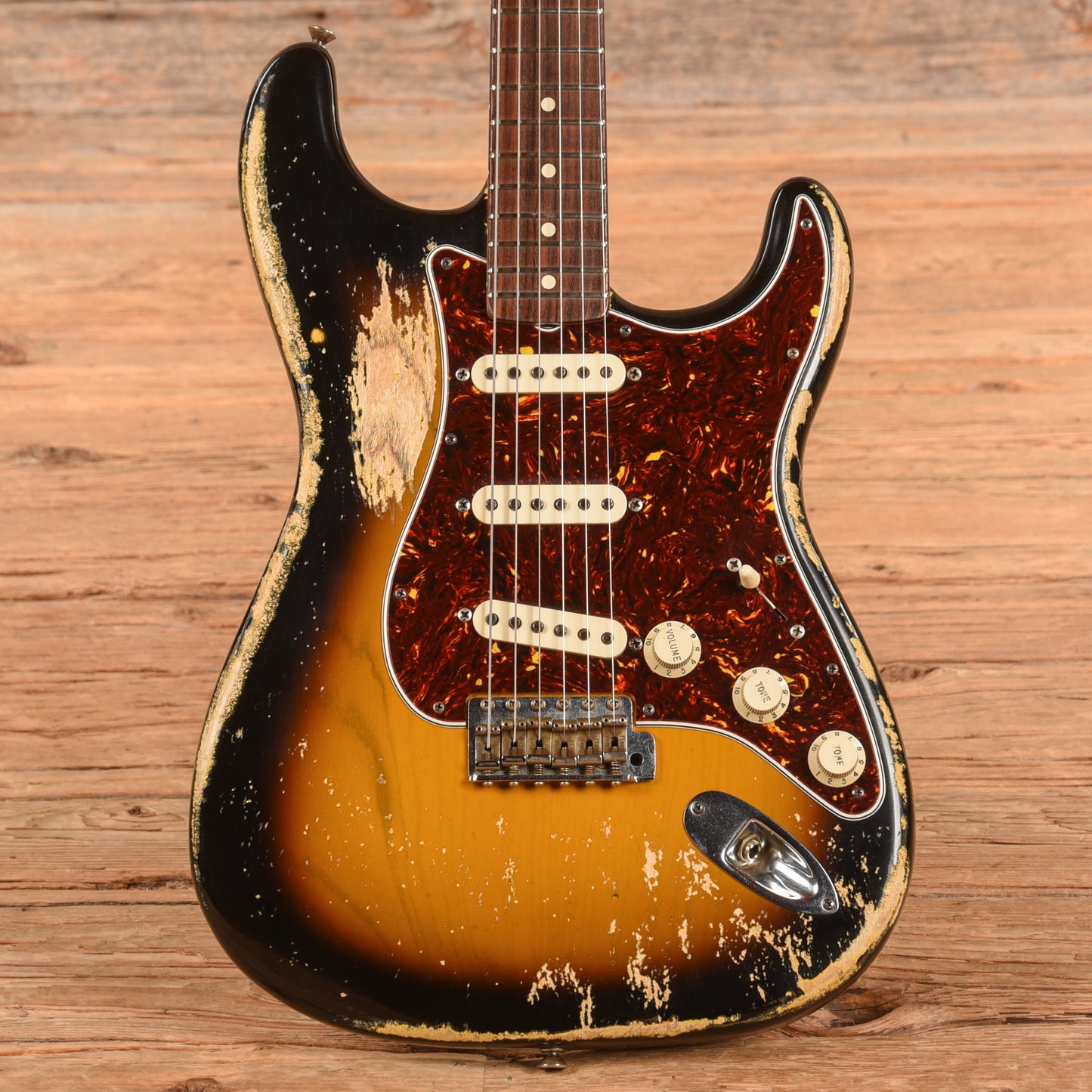Fender Custom Shop '62 Stratocaster Heavy Relic Sunburst 2010 Electric Guitars / Solid Body