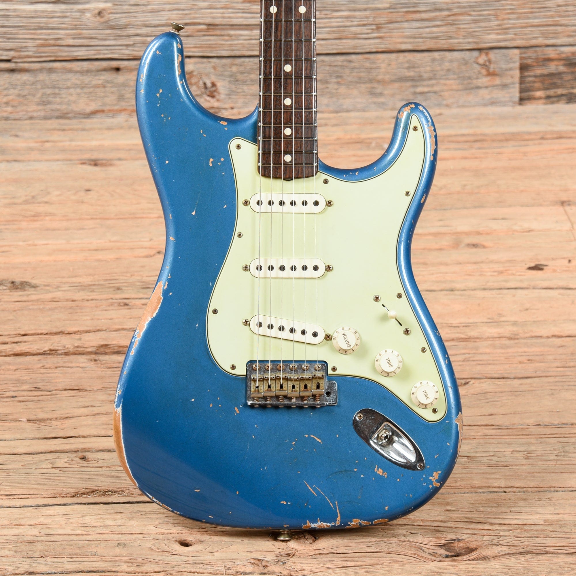 Fender Custom Shop 62 Stratocaster Relic Lake Placid Blue 2012 Electric Guitars / Solid Body
