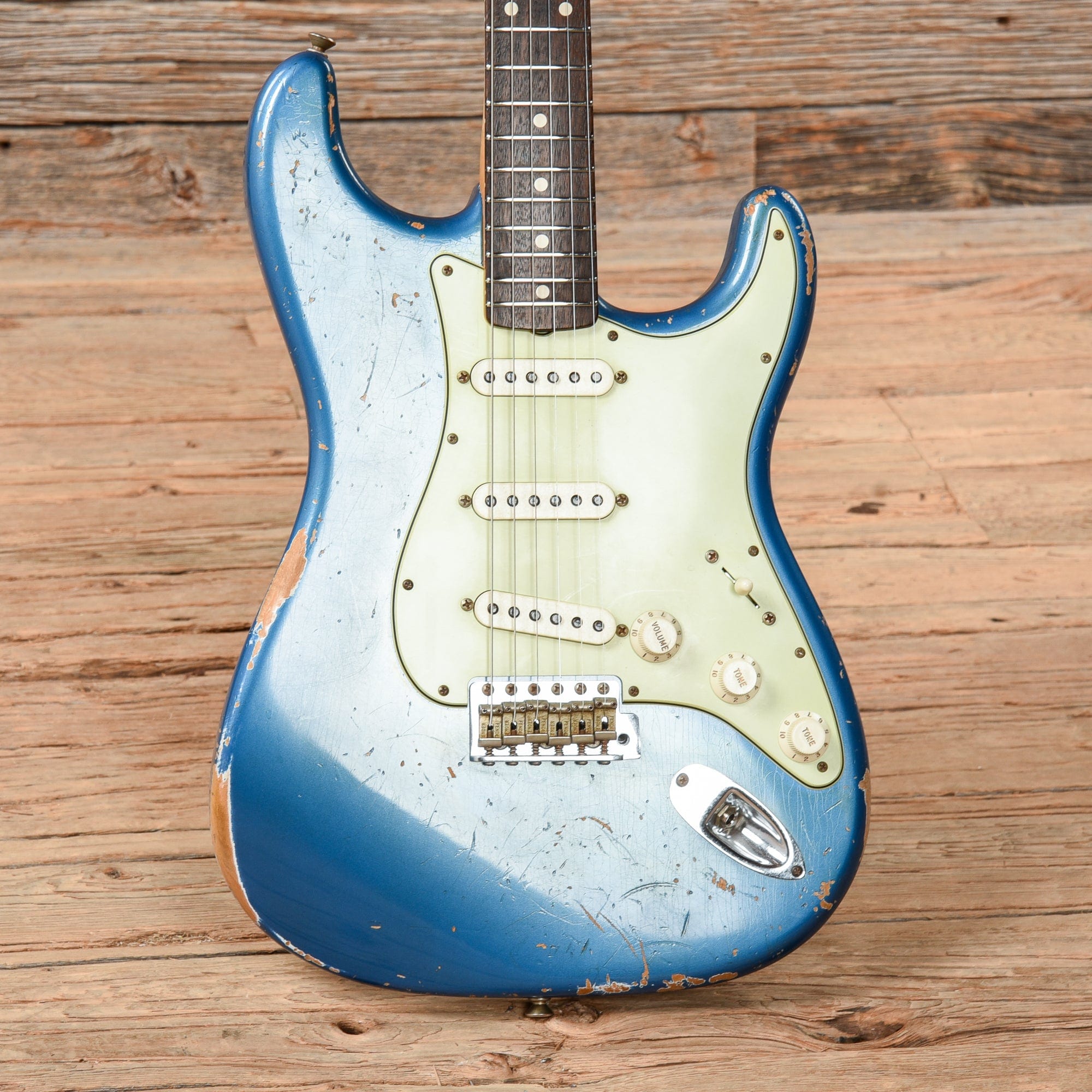 Fender Custom Shop 62 Stratocaster Relic Lake Placid Blue 2012 Electric Guitars / Solid Body