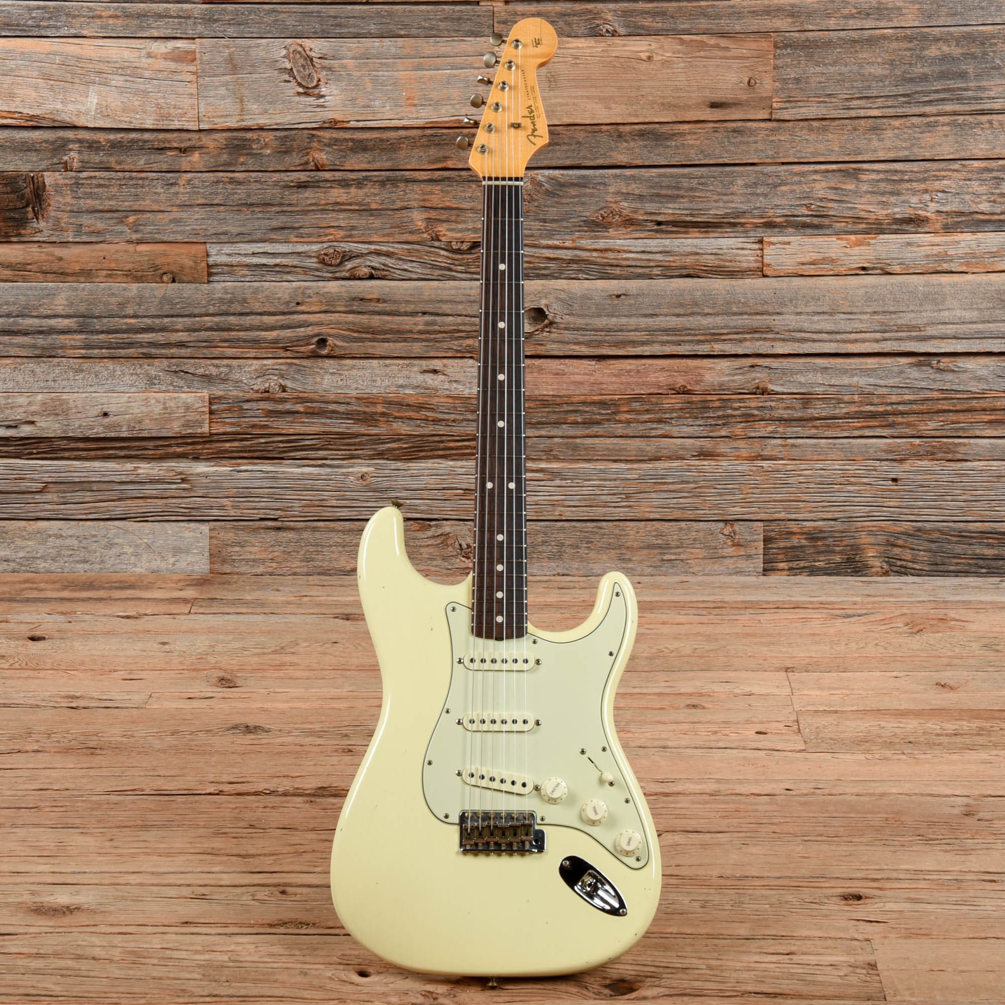 Fender Custom Shop 63 Stratocaster Journeyman Relic Vintage White 2022 Electric Guitars / Solid Body