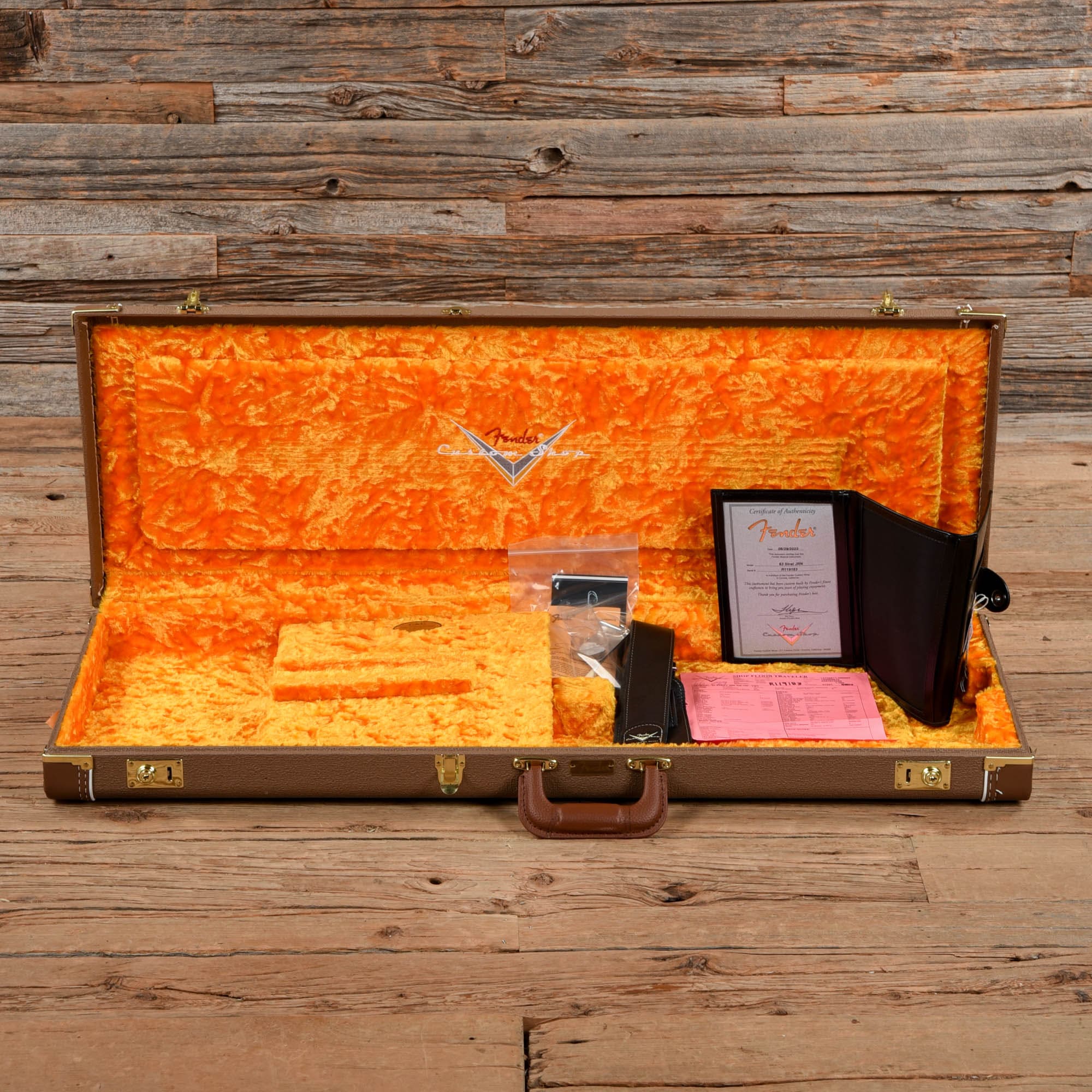 Fender Custom Shop 63 Stratocaster Journeyman Relic Vintage White 2022 Electric Guitars / Solid Body