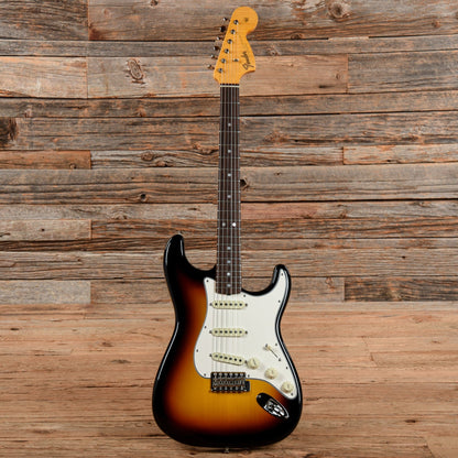 Fender Custom Shop '66 Stratocaster Deluxe Closet Classic Sunburst 2022 Electric Guitars / Solid Body