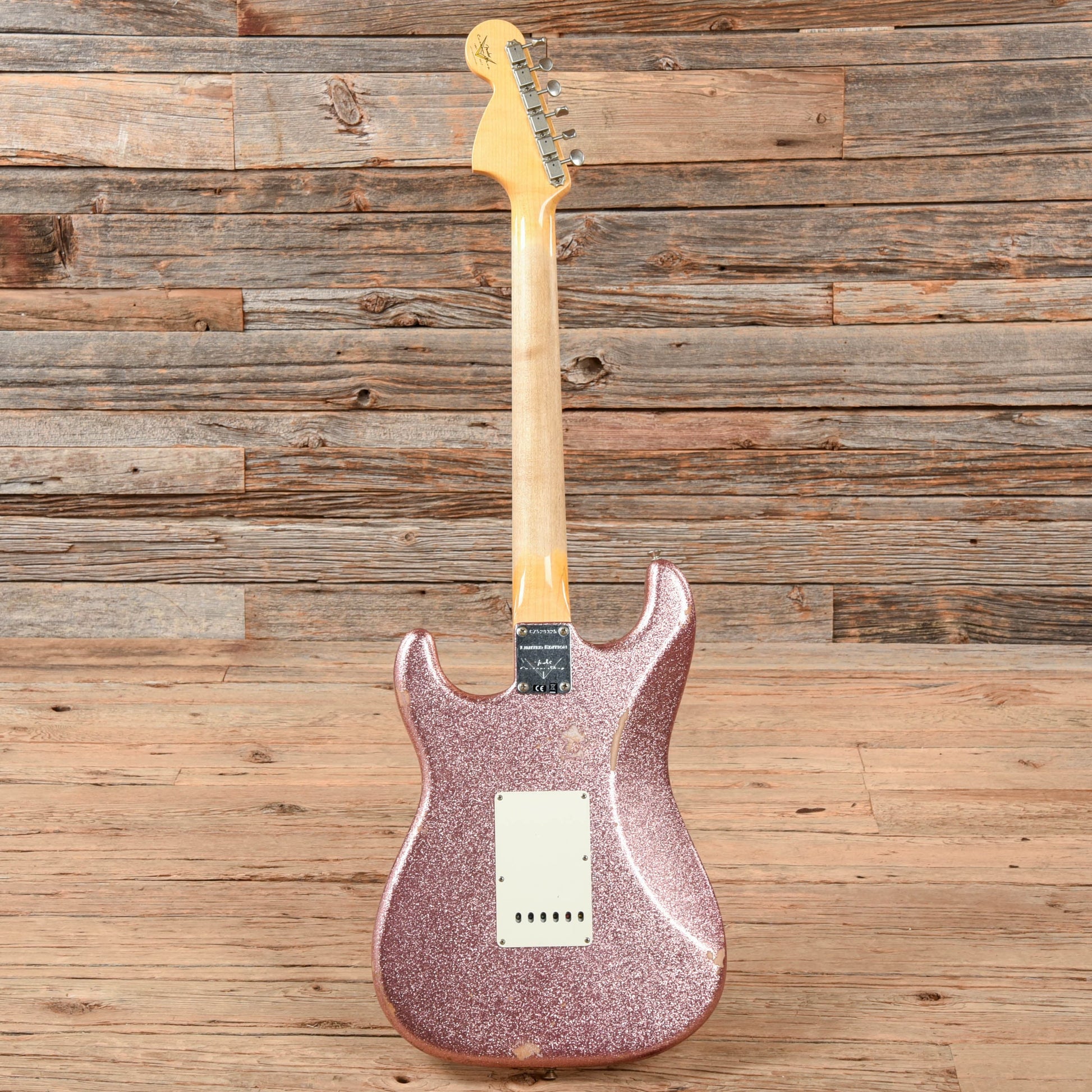 Fender Custom Shop 67 Stratocaster Relic Champaign Sparkle 2017 Electric Guitars / Solid Body