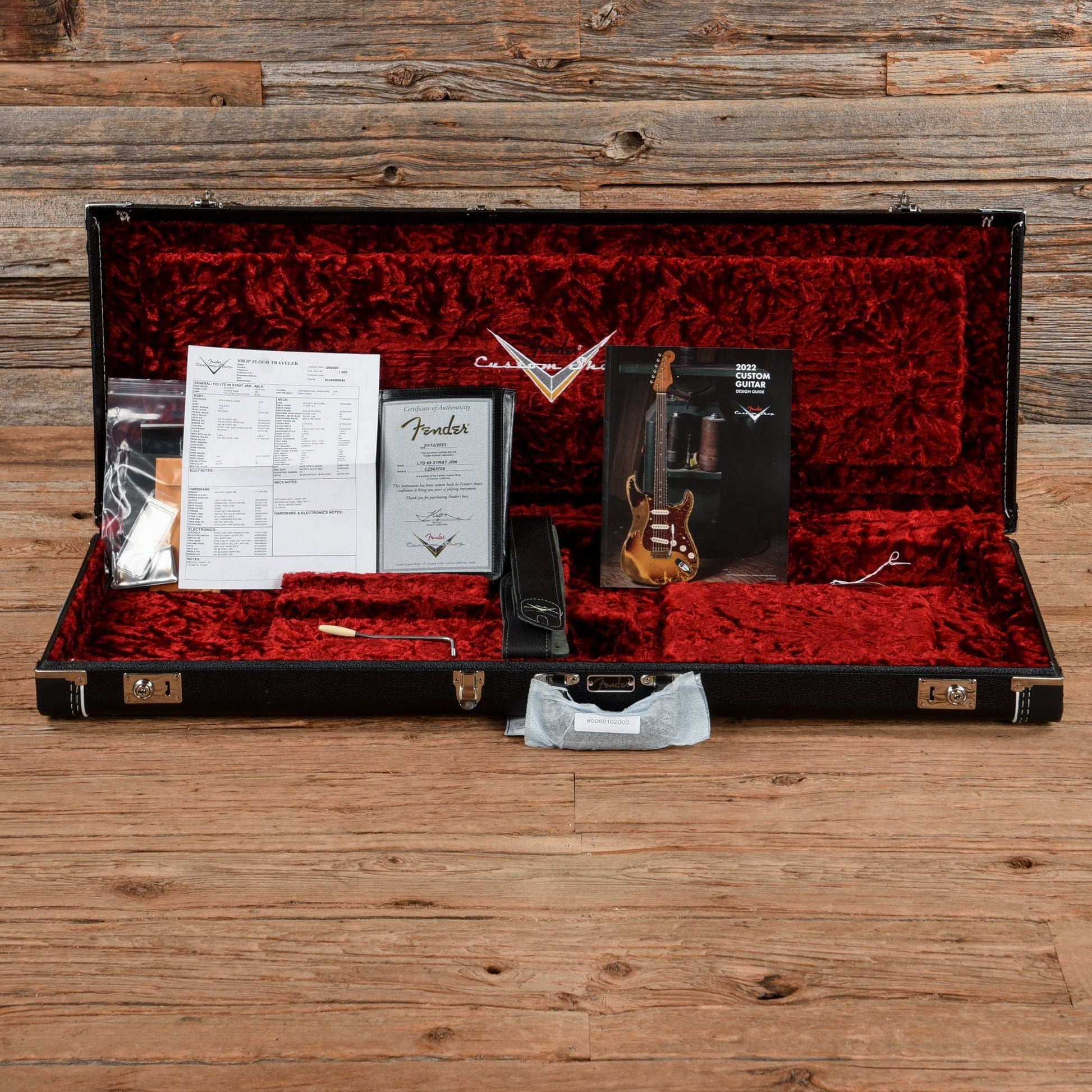 Fender Custom Shop '69 Stratocaster Journeyman Relic Black 2023 Electric Guitars / Solid Body