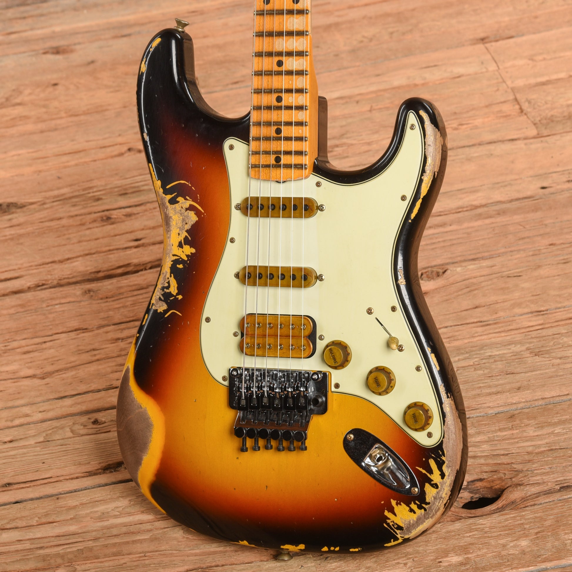 Fender Custom Shop Alley Cat Stratocaster Relic Sunburst 2022 Electric Guitars / Solid Body