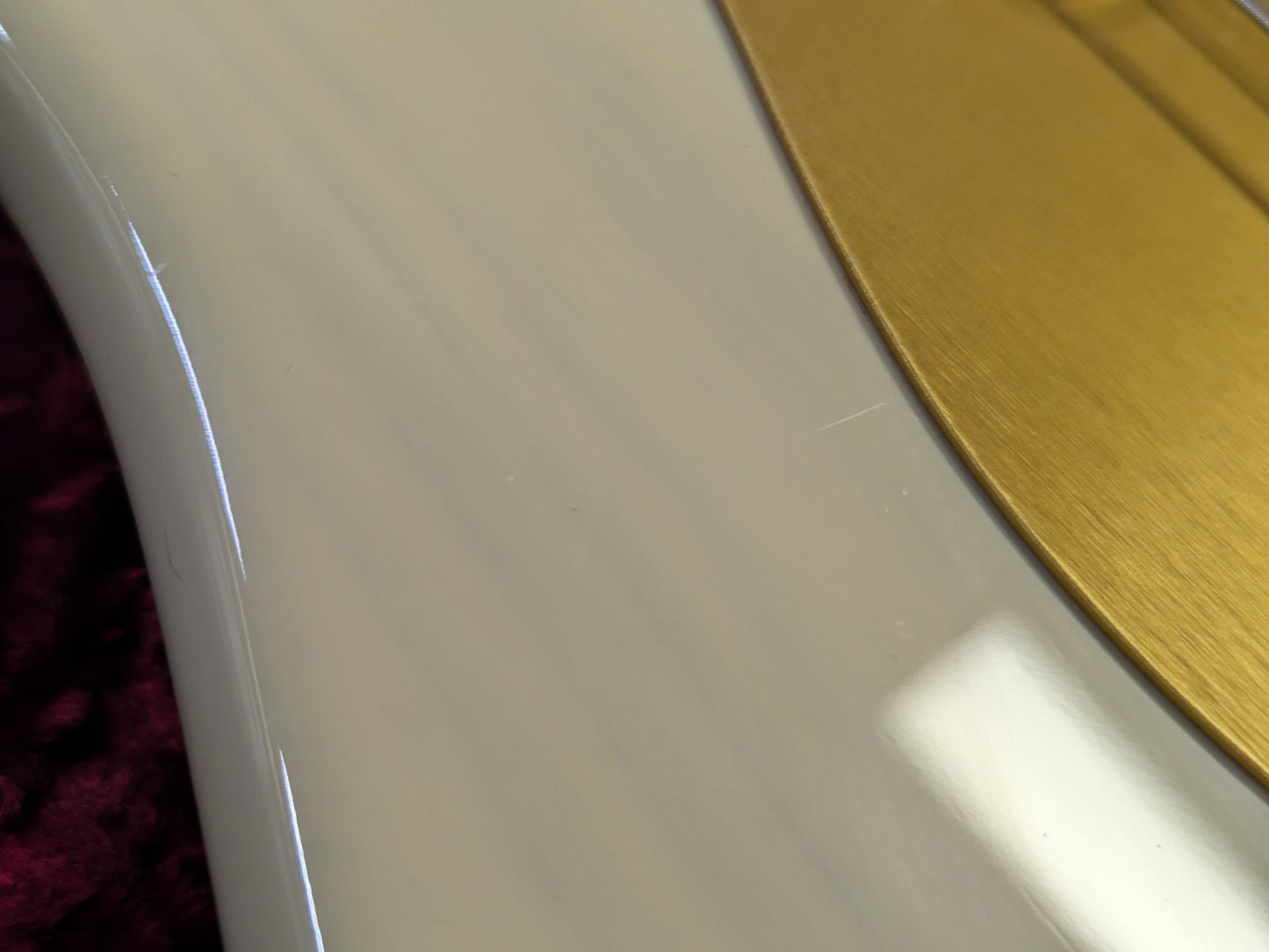 Fender Custom Shop American Custom Stratocaster Honey Blonde Electric Guitars / Solid Body