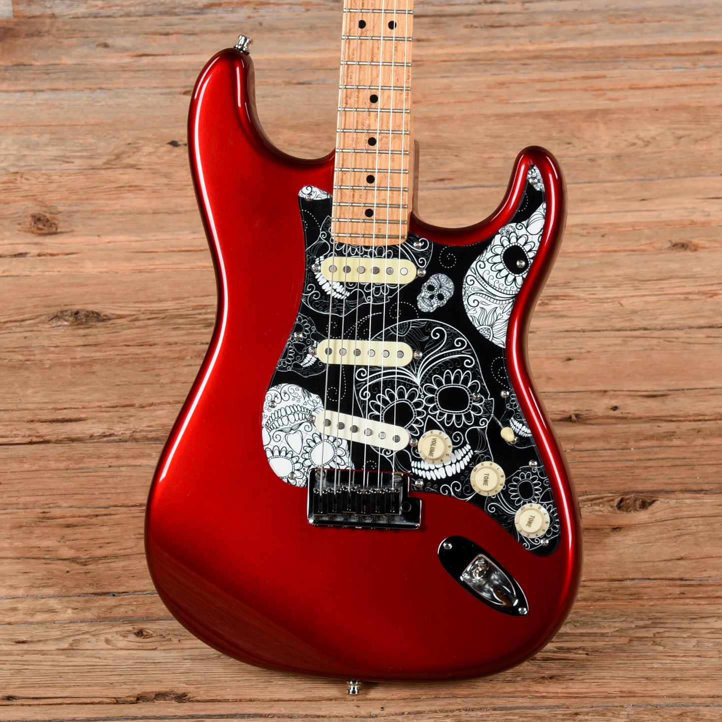 Fender Custom Shop Custom Classic Stratocaster Neck with Unknown Body Candy Apple Red Electric Guitars / Solid Body