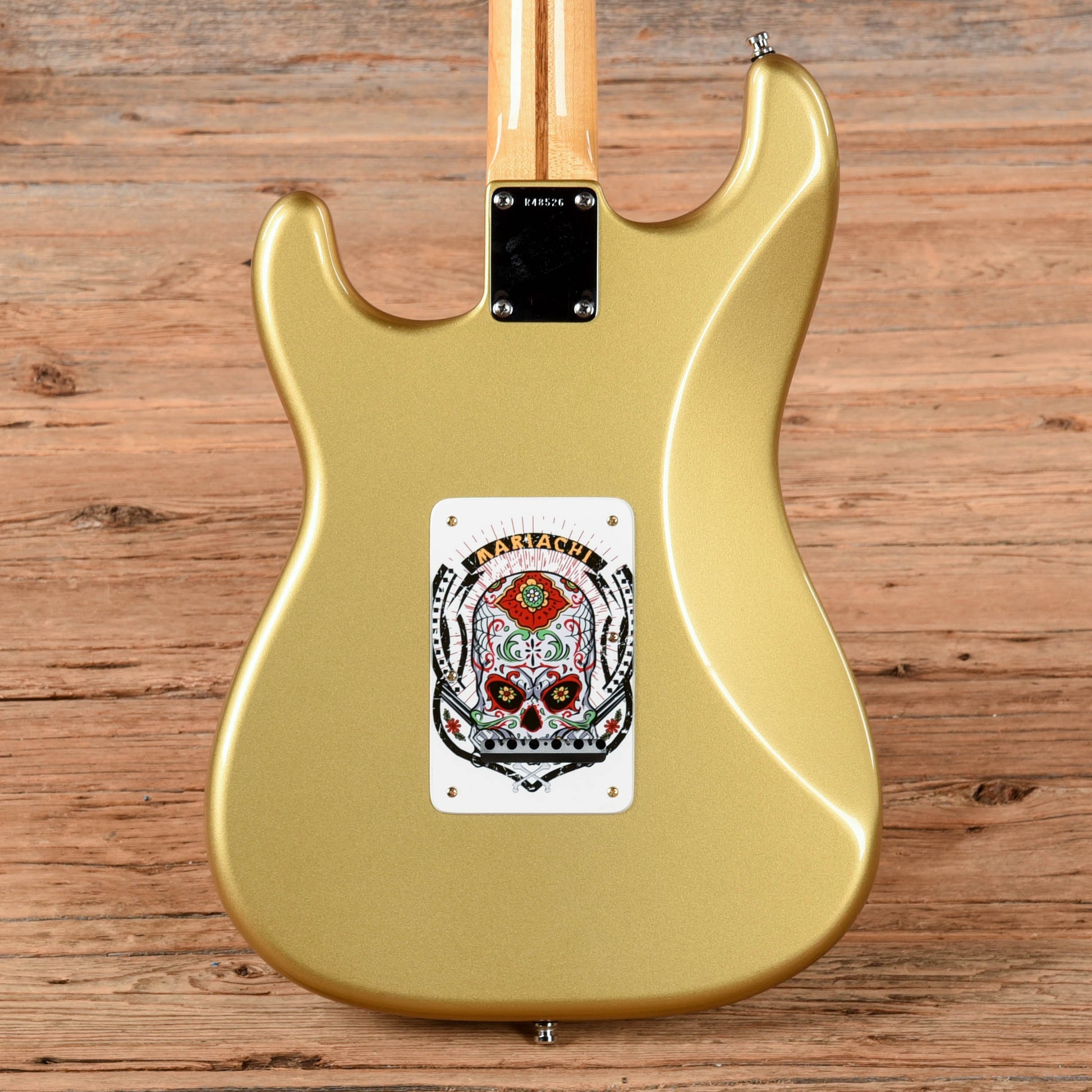 Fender Custom Shop Custom Deluxe Stratocaster HLE Gold 2009 Electric Guitars / Solid Body