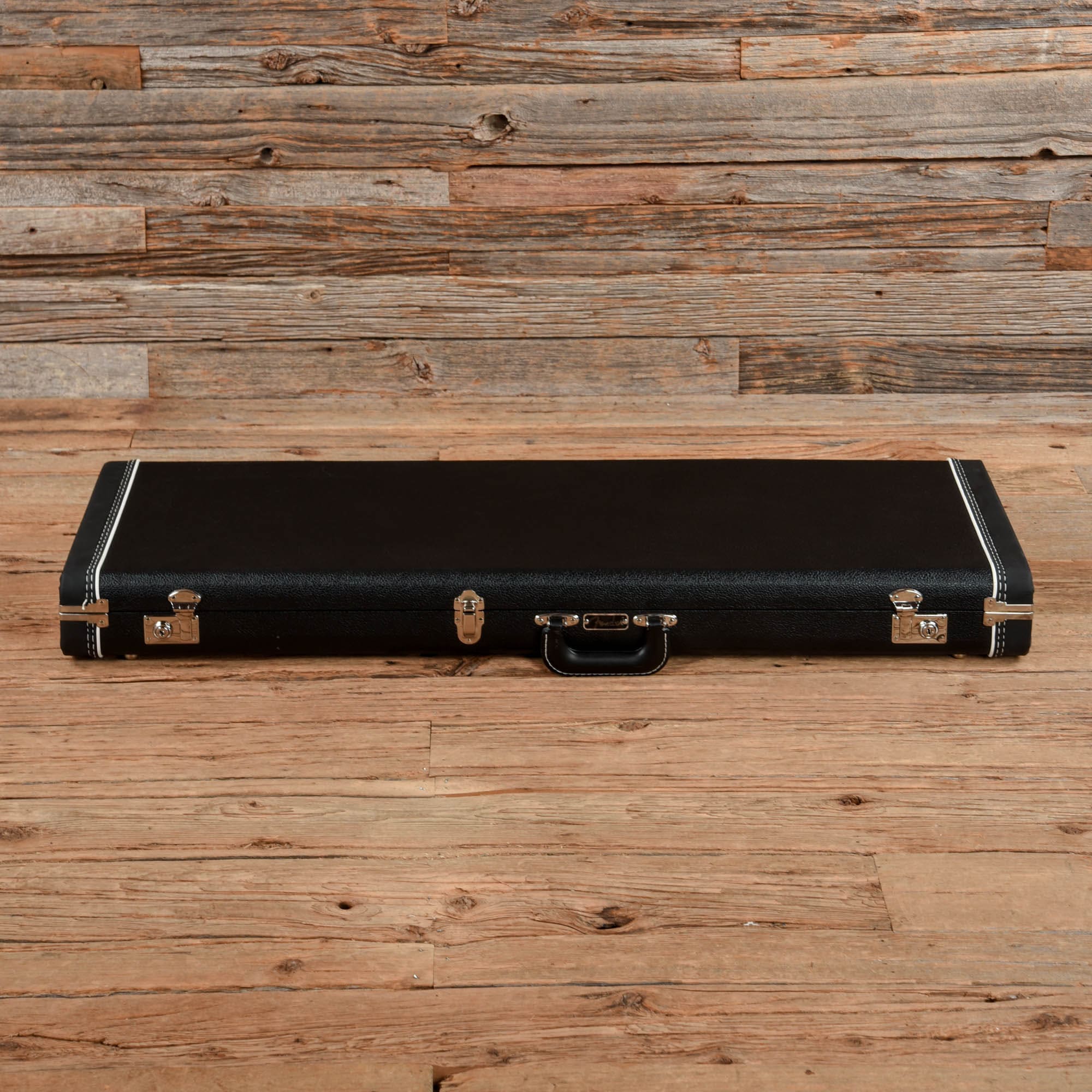 Fender Custom Shop Custom Deluxe Stratocaster Sunburst 2011 Electric Guitars / Solid Body