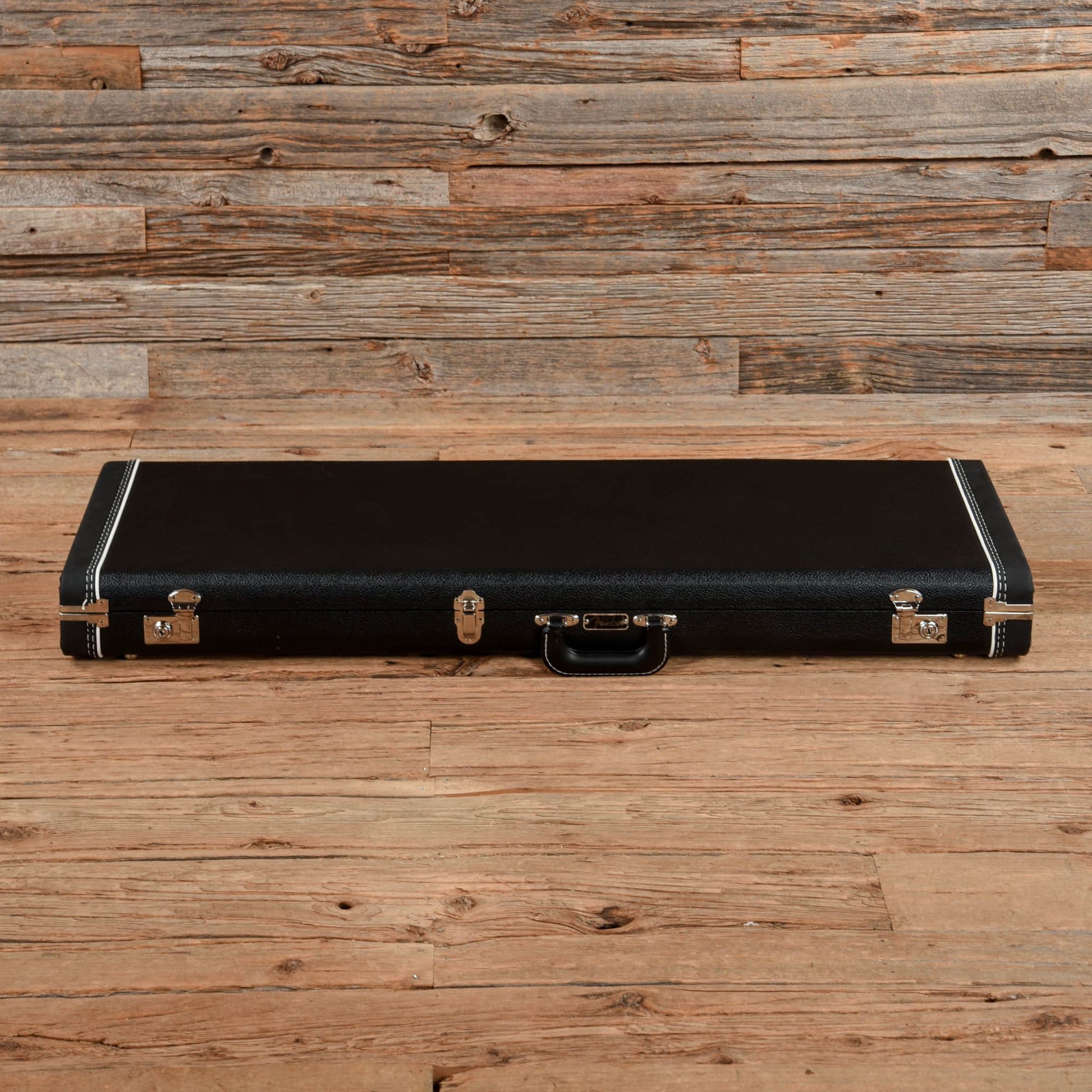 Fender Custom Shop Custom Deluxe Stratocaster Sunburst 2011 Electric Guitars / Solid Body