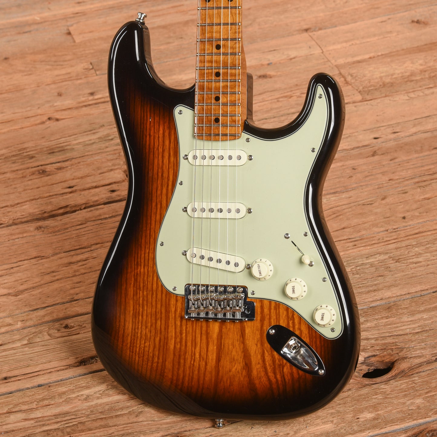 Fender Custom Shop Dealer Select Stratocaster Sunburst 2020 Electric Guitars / Solid Body