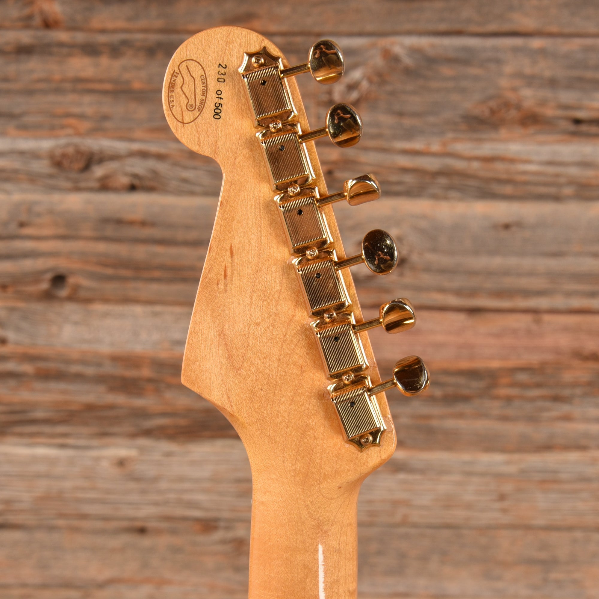 Fender Custom Shop HLE Limited Edition Stratocaster Gold Electric Guitars / Solid Body