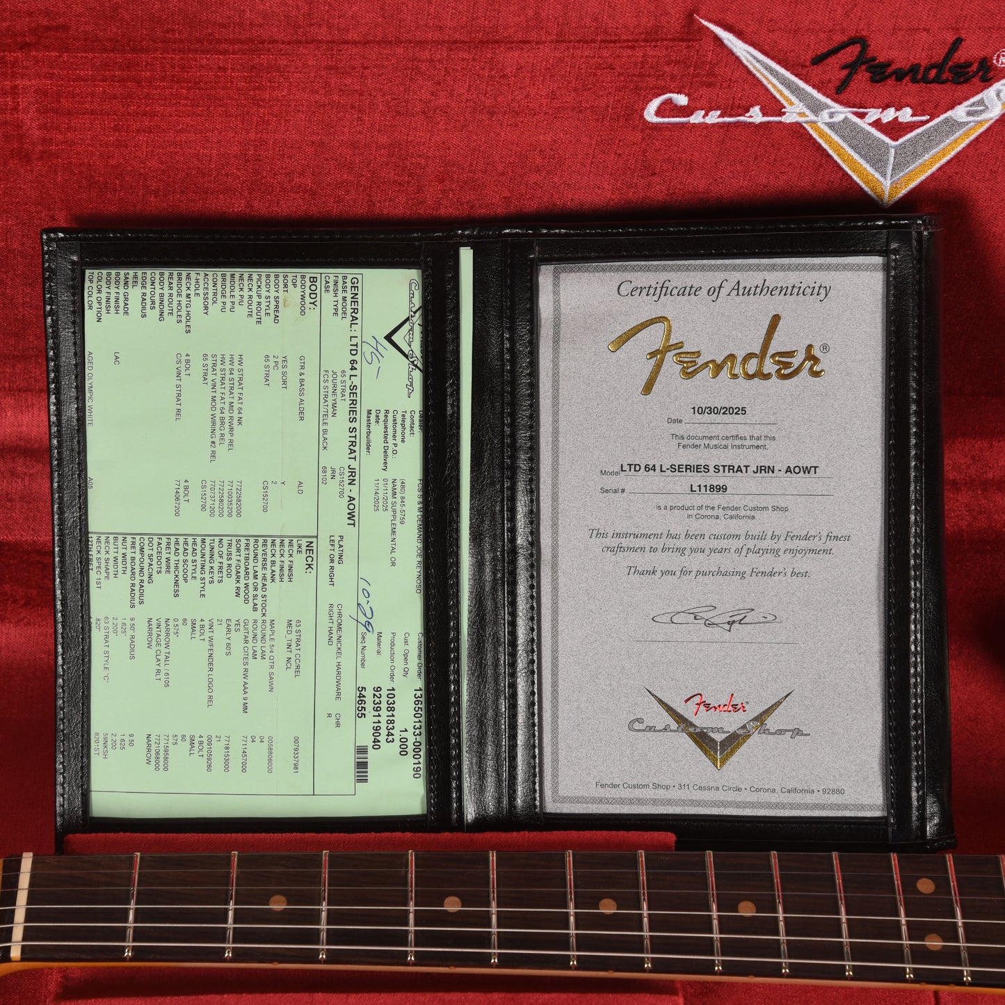 Fender Custom Shop Limited Edition 1964 L-Series Stratocaster Journeyman Relic Aged Olympic White Electric Guitars / Solid Body
