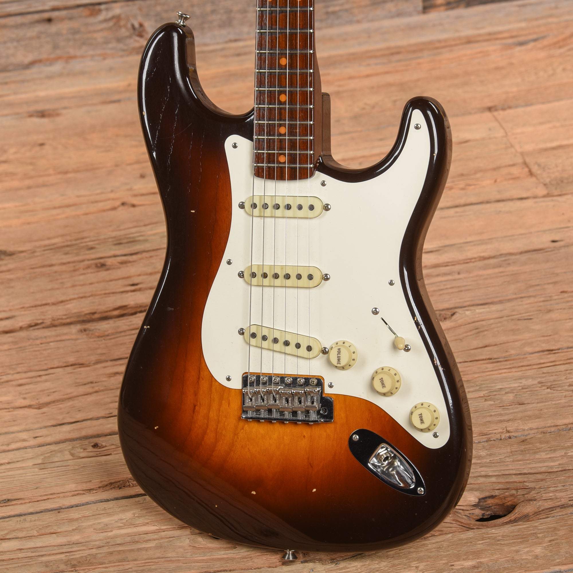 Fender Custom Shop Limited Edition '57 Stratocaster Journeyman Relic Sunburst 2017 Electric Guitars / Solid Body