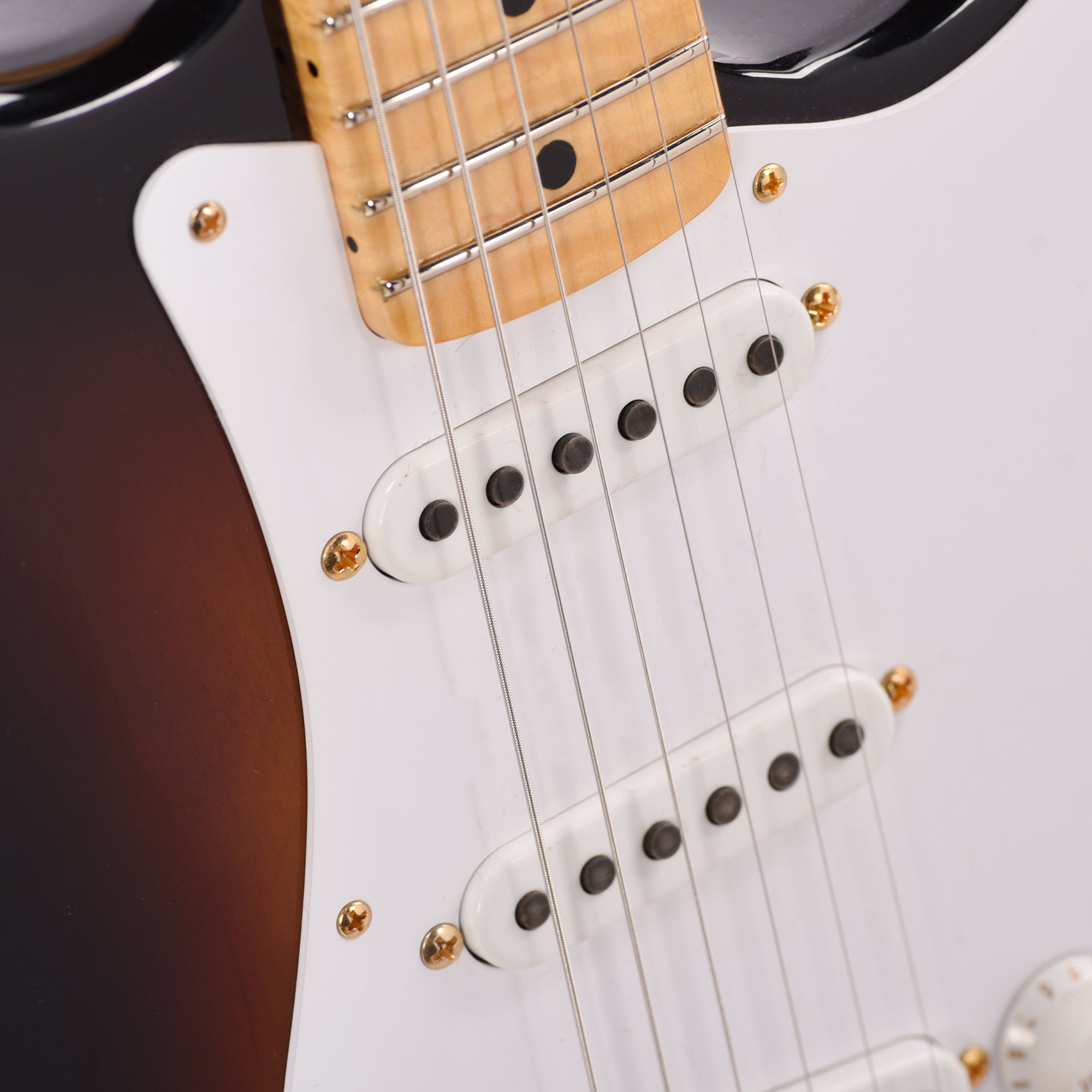 Fender Custom Shop Limited Edition 70th Anniversary 1954 Stratocaster Deluxe Closet Classic Wide-Fade 2-Color Sunburst Master Built by David Brown Electric Guitars / Solid Body