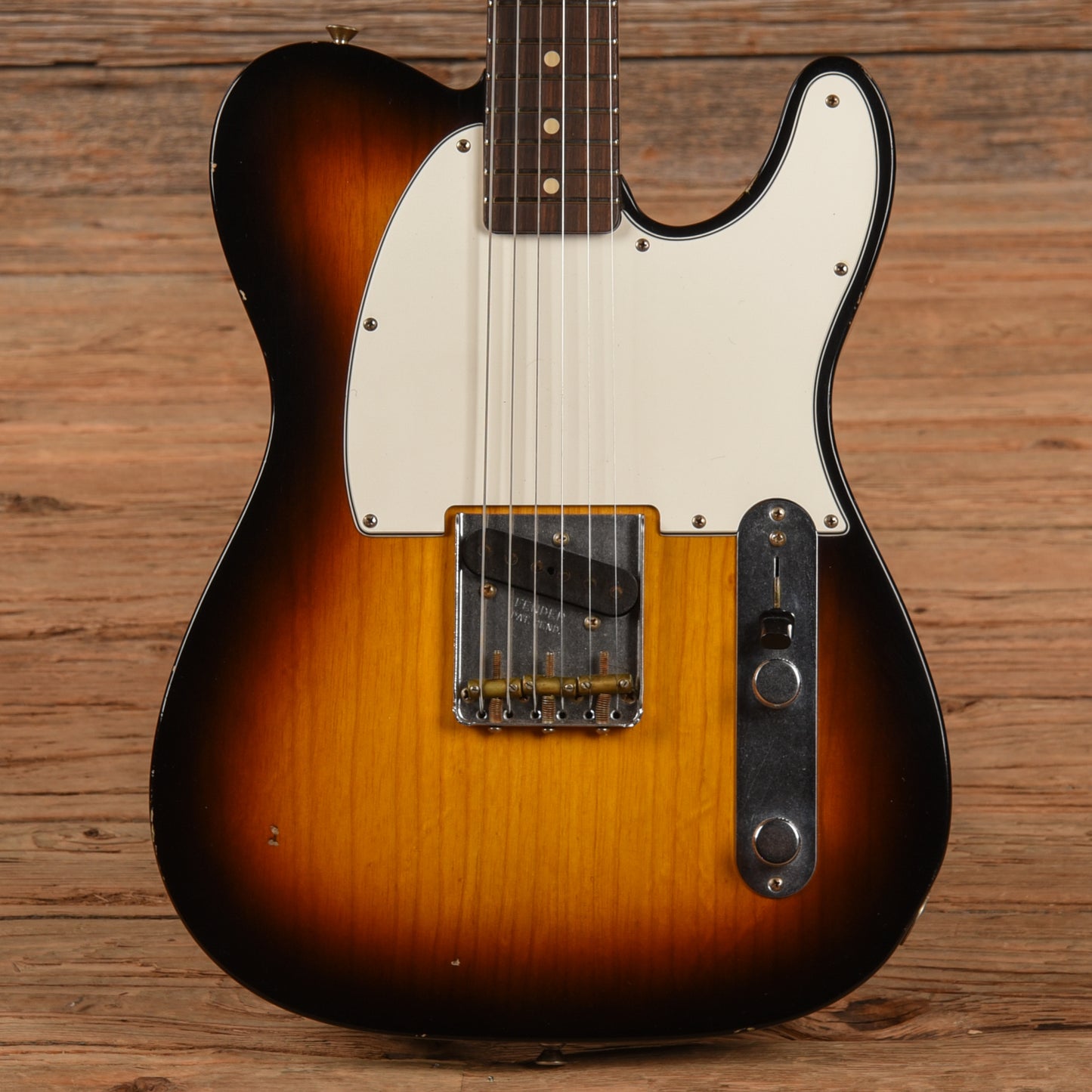 Fender Custom Shop Limited Edition Esquire Relic Sunburst 2005 Electric Guitars / Solid Body